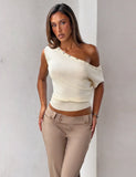 TYLA SLEEVELESS KNIT TOP CREAM