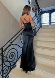 Modern Muse Bow Gown Monochrome