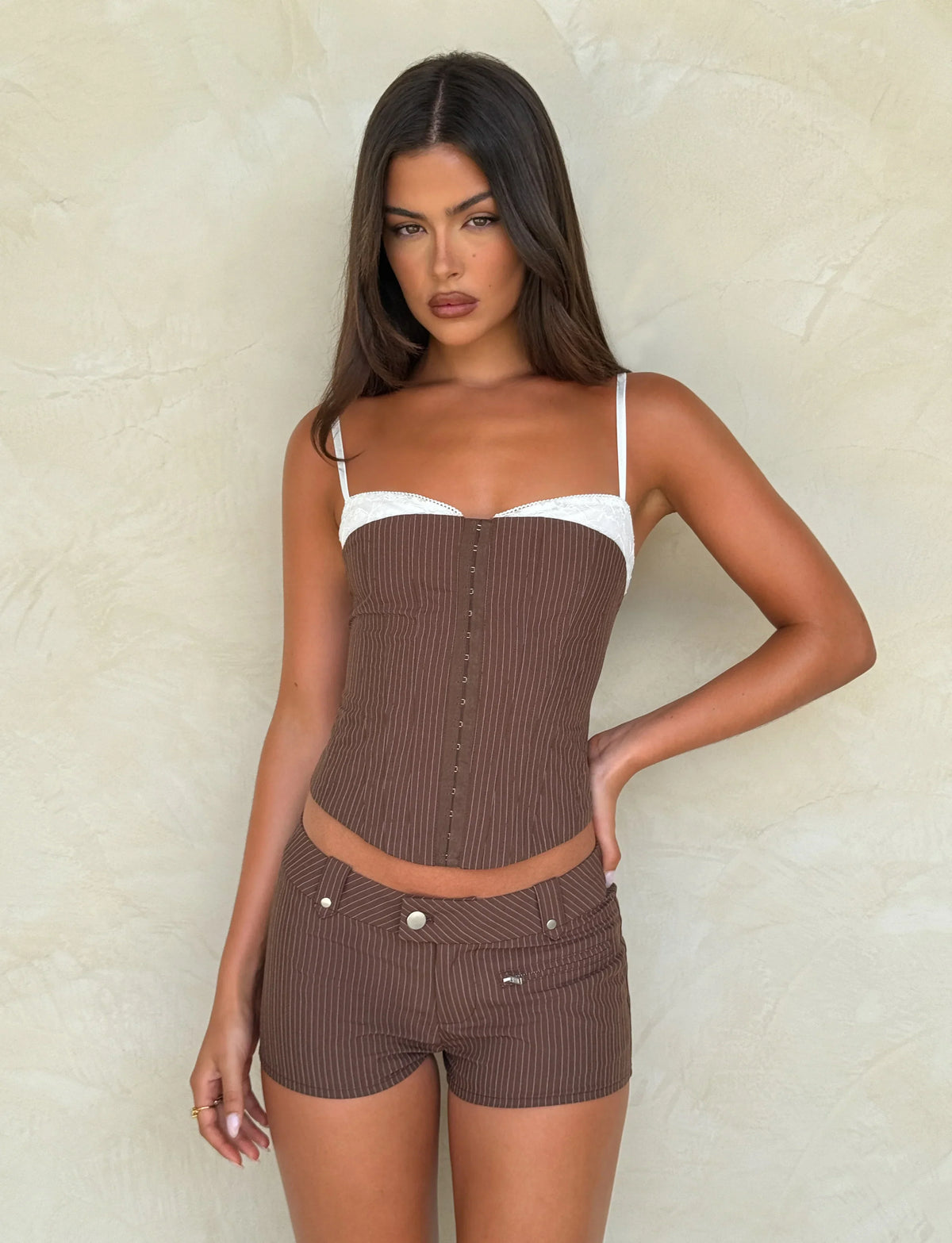 ANTONELLA SHORT BROWN CHOCOLATE CHOCOLATE PINSTRIPE