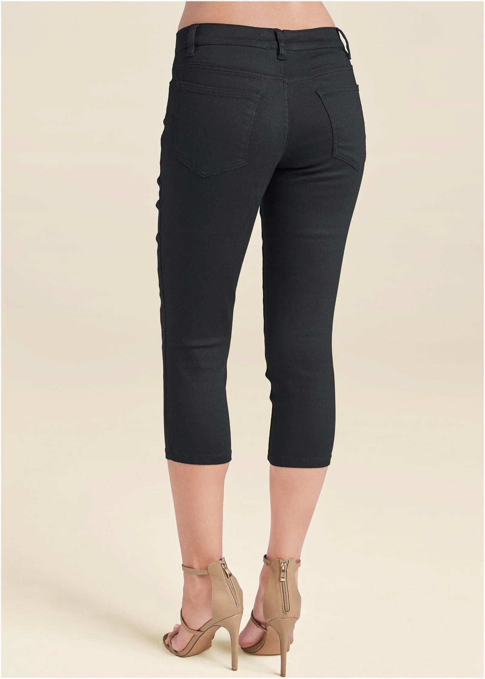 Cindy Capri Jeans Black