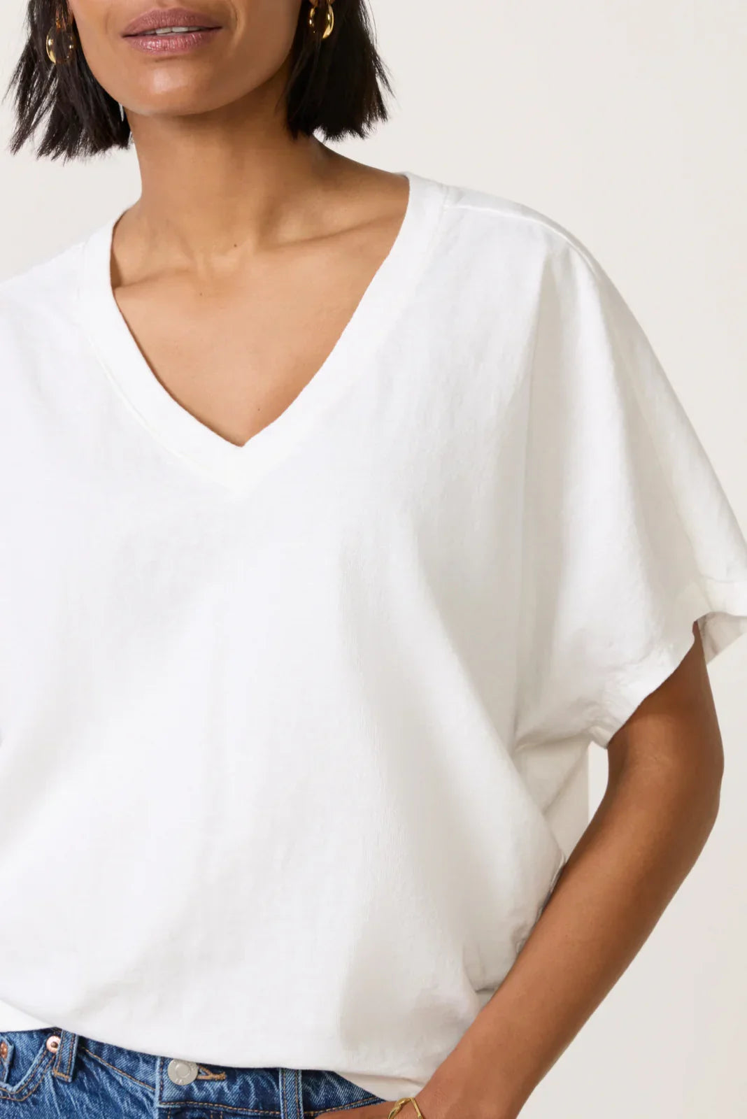 Livia Easy V Neck Top