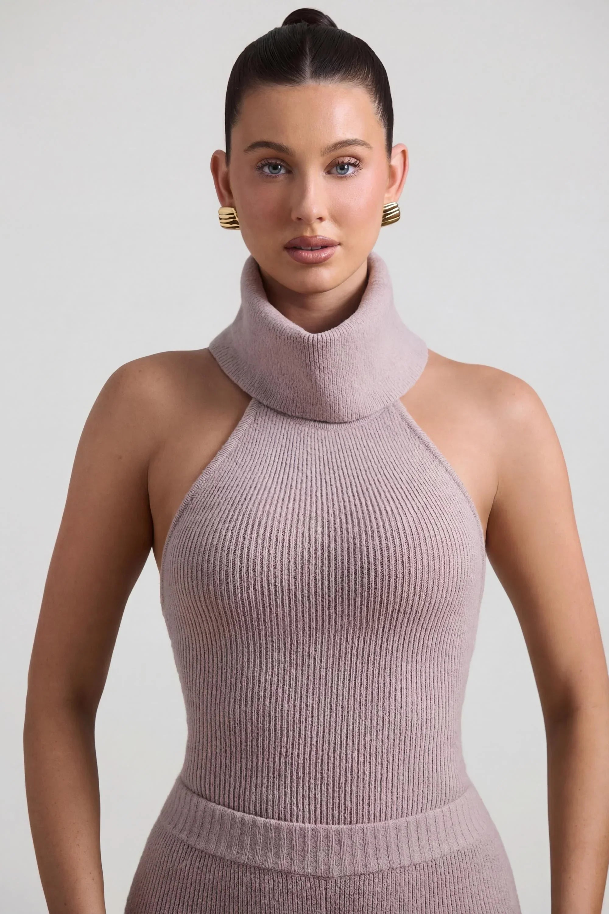 Ribbed Knit Turtleneck Backless Top in Taupe
