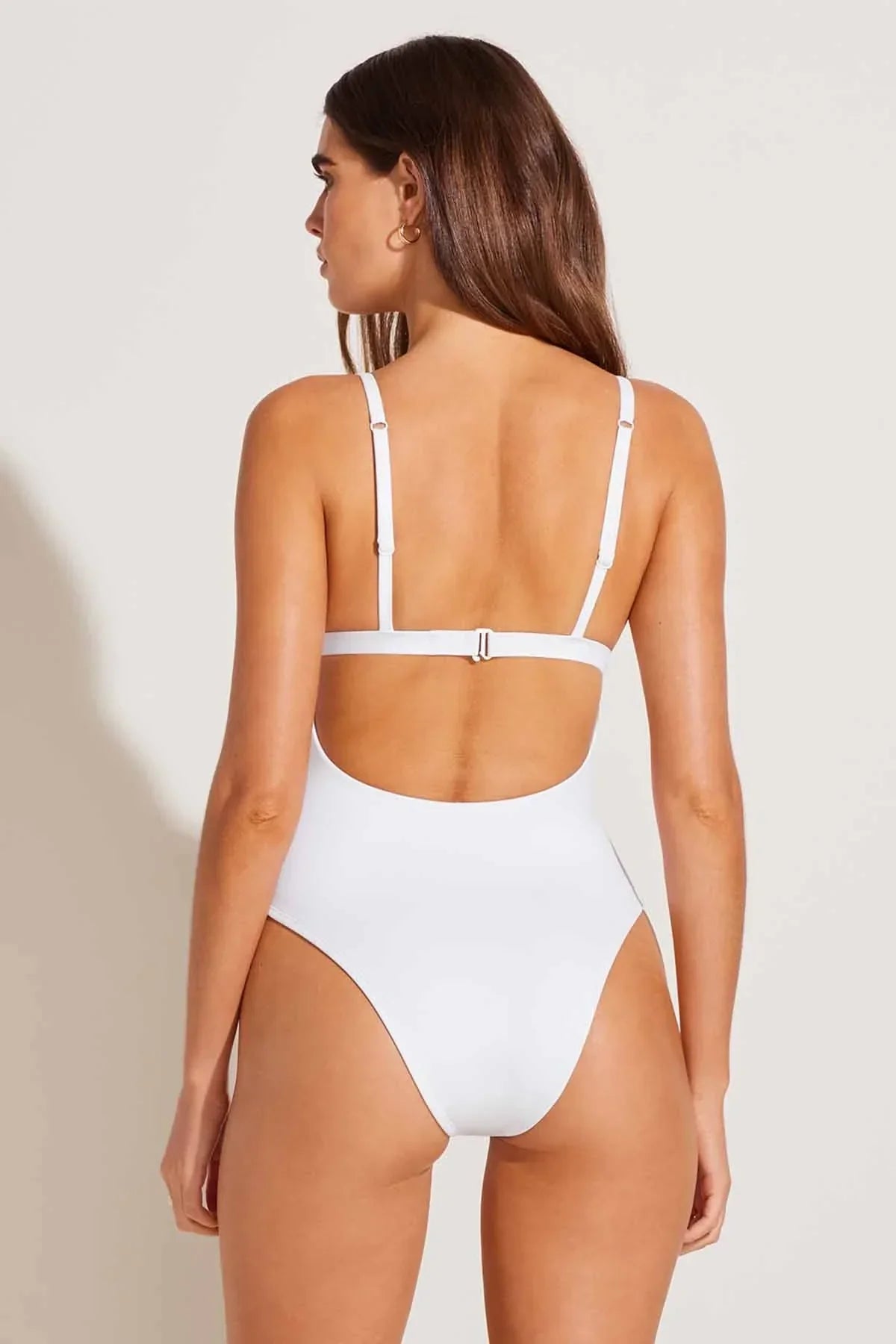 Luxe Link One Piece White ReLux