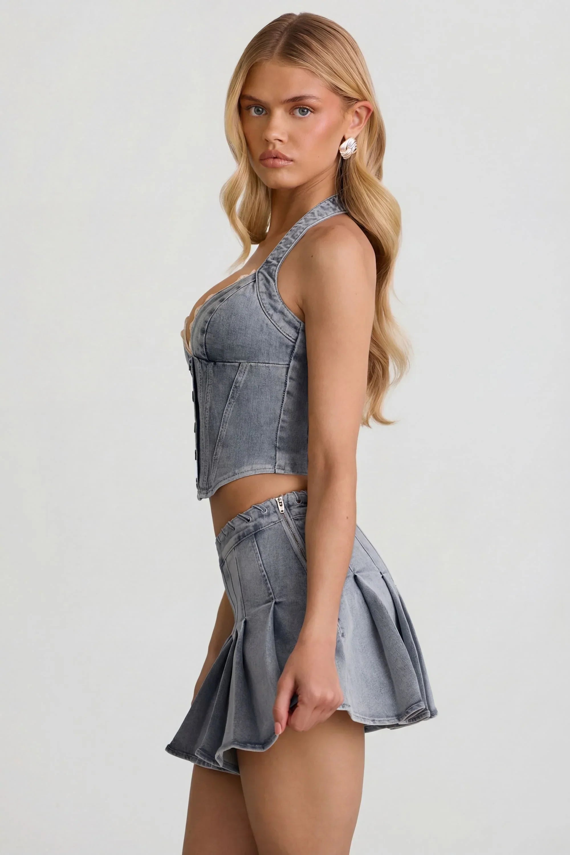 Low Rise Pleated Mini Skirt in Light Blue
