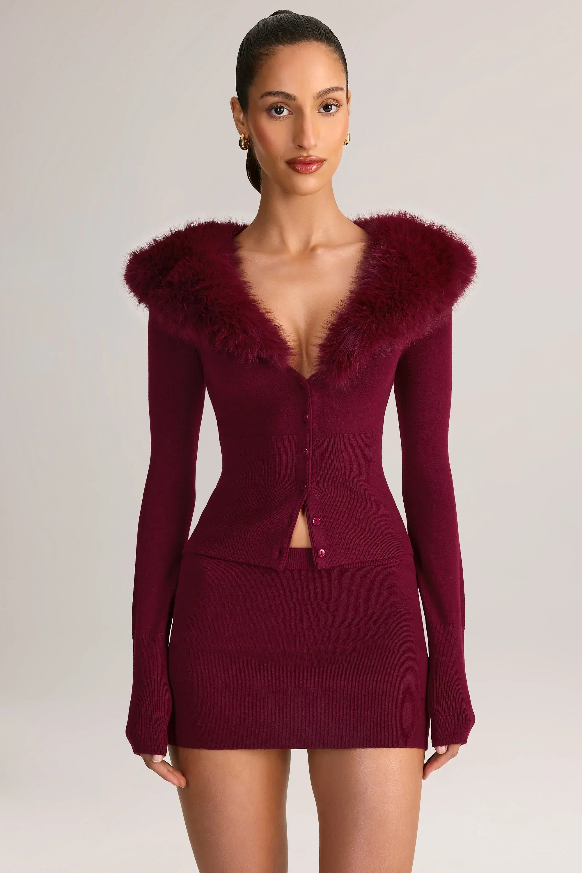 Knit Mid Rise Mini Skirt in Wine