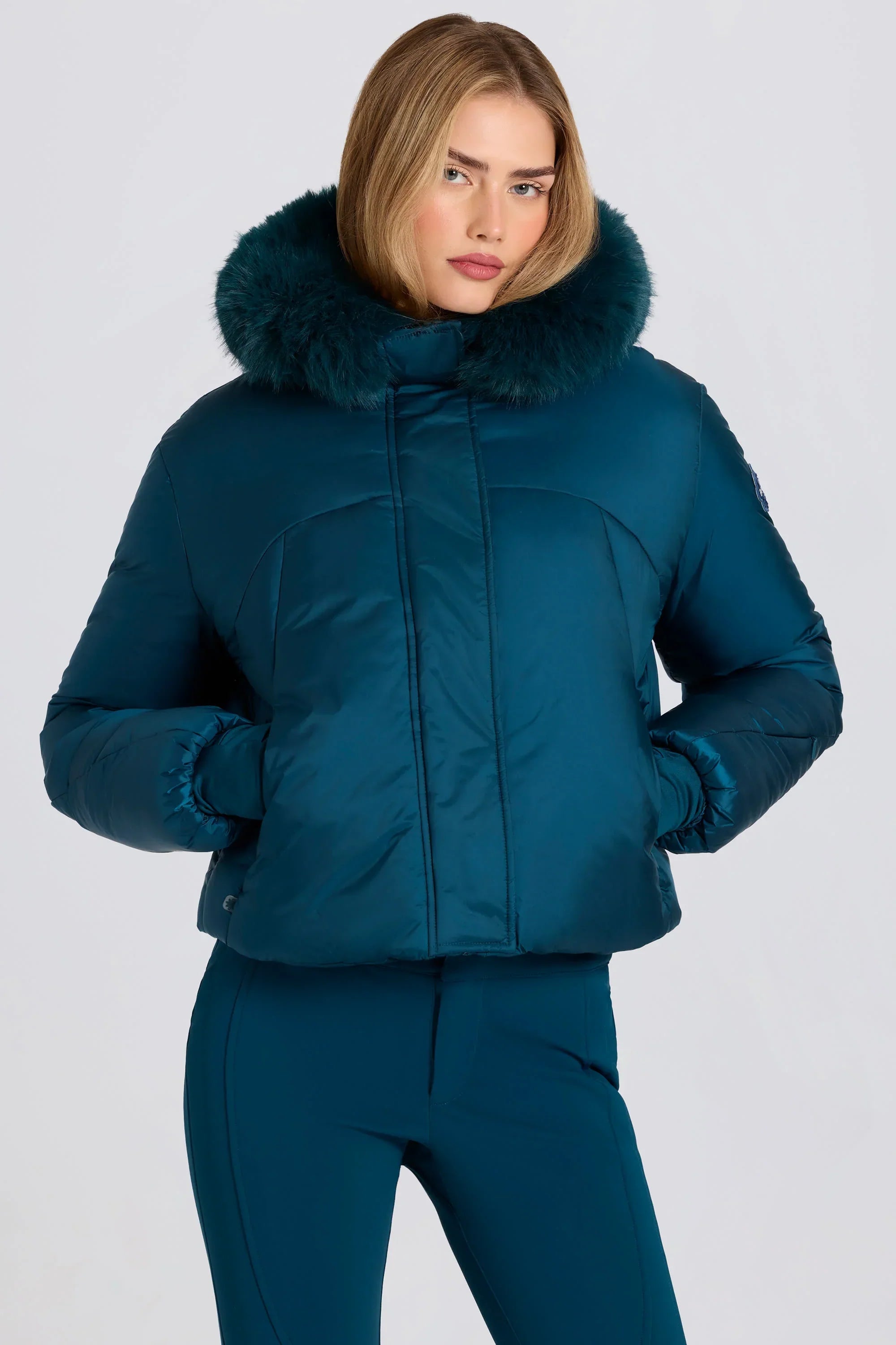 Waterproof Faux Fur Hood Cropped Ski Jacket in Teal