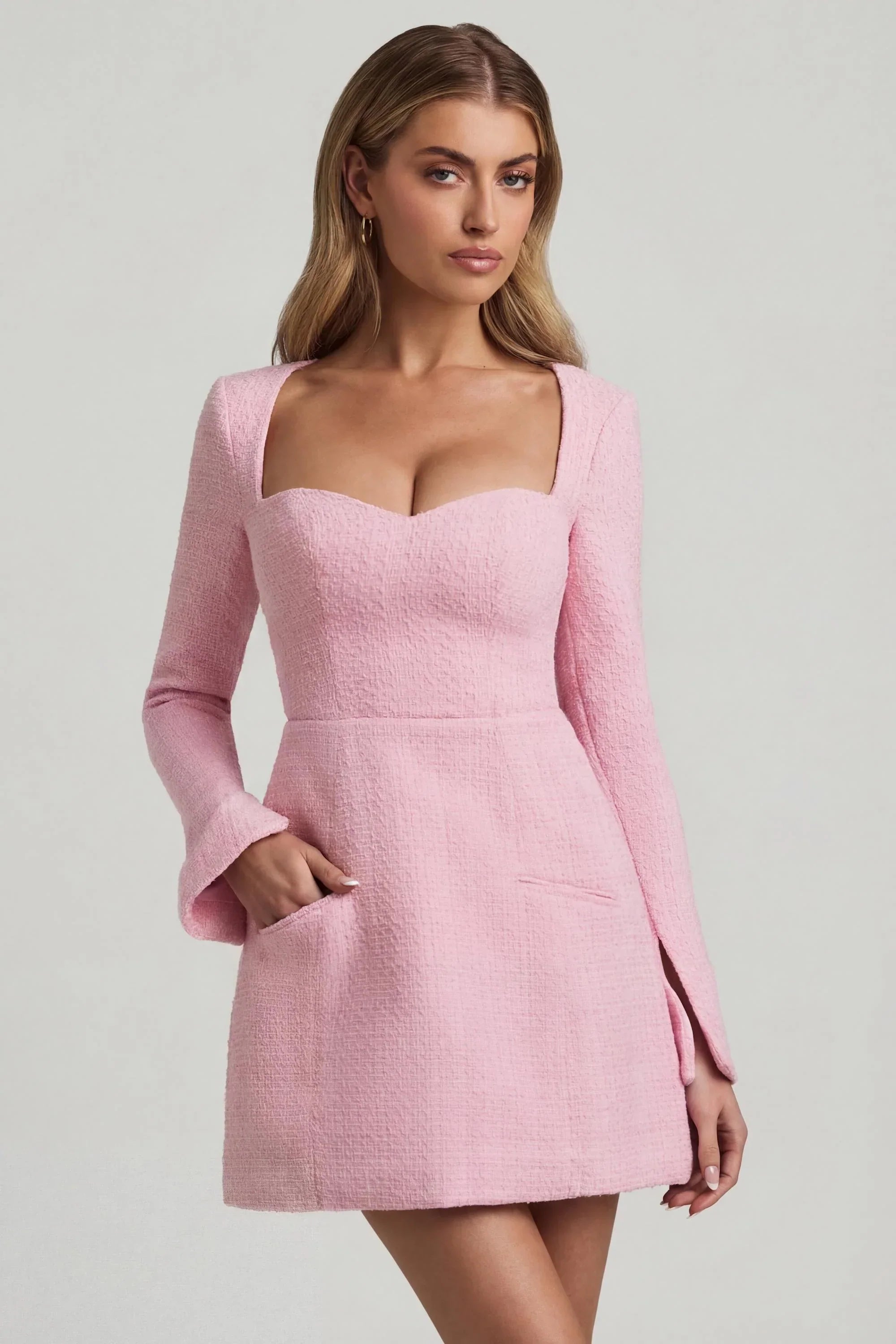 Sweetheart Neck Structured Mini Dress in Soft Pink