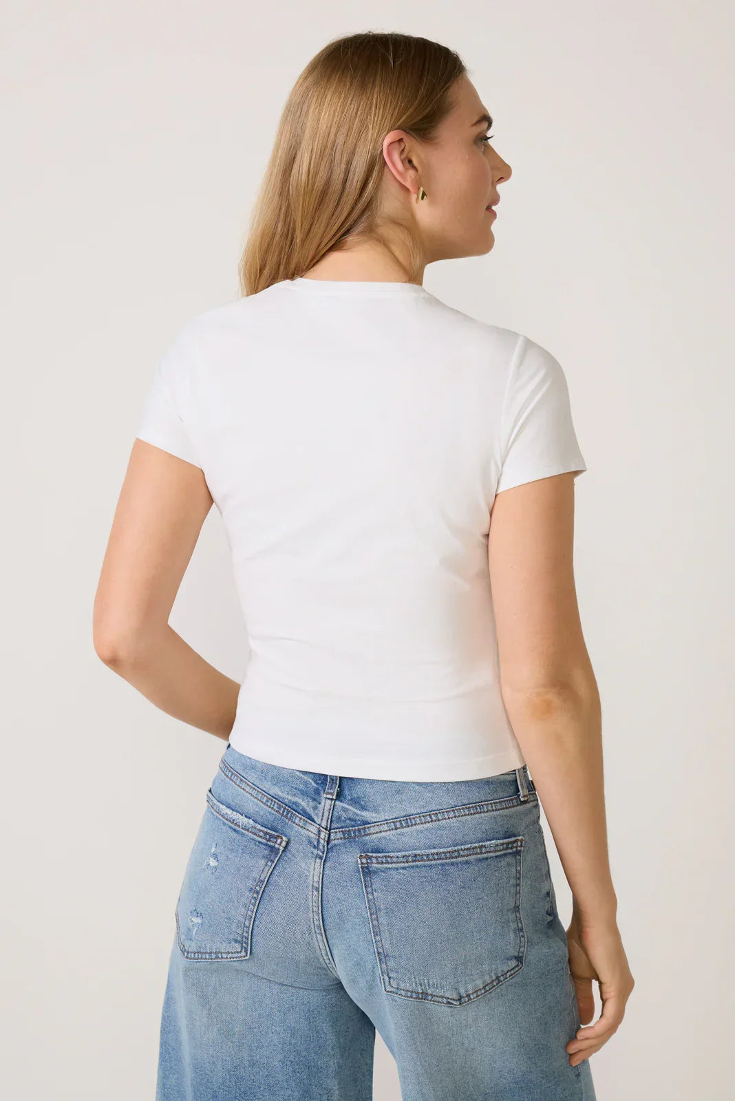 Super Stretch Twist Baby Tee