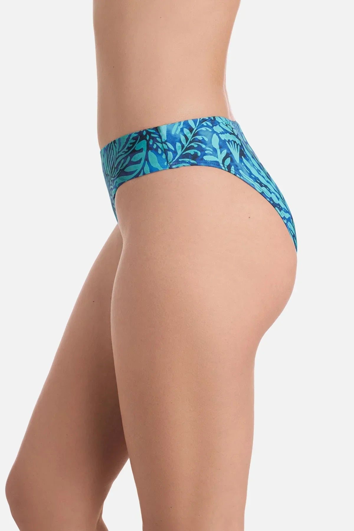 Ryann Pant Flora