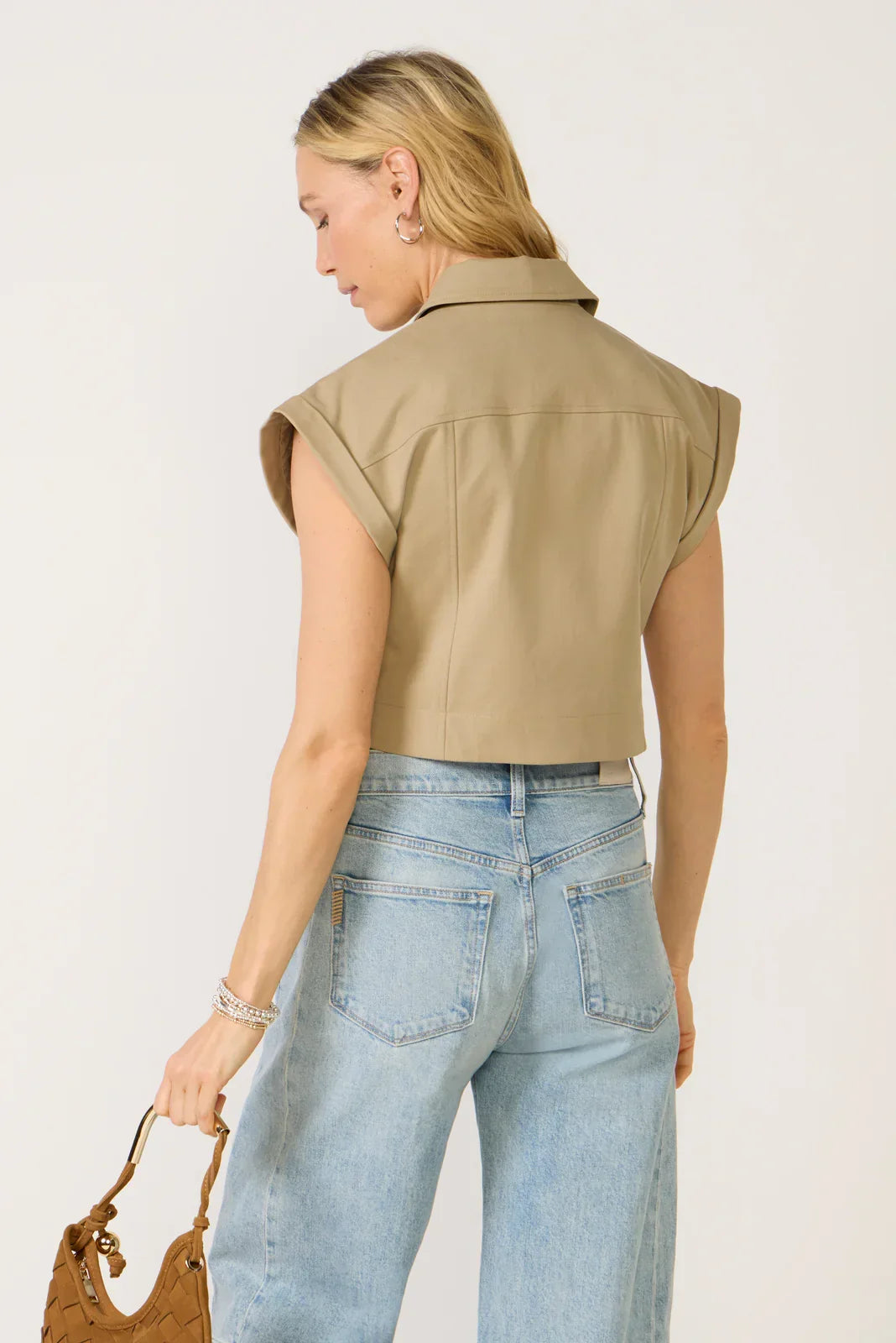 Cairin Vest