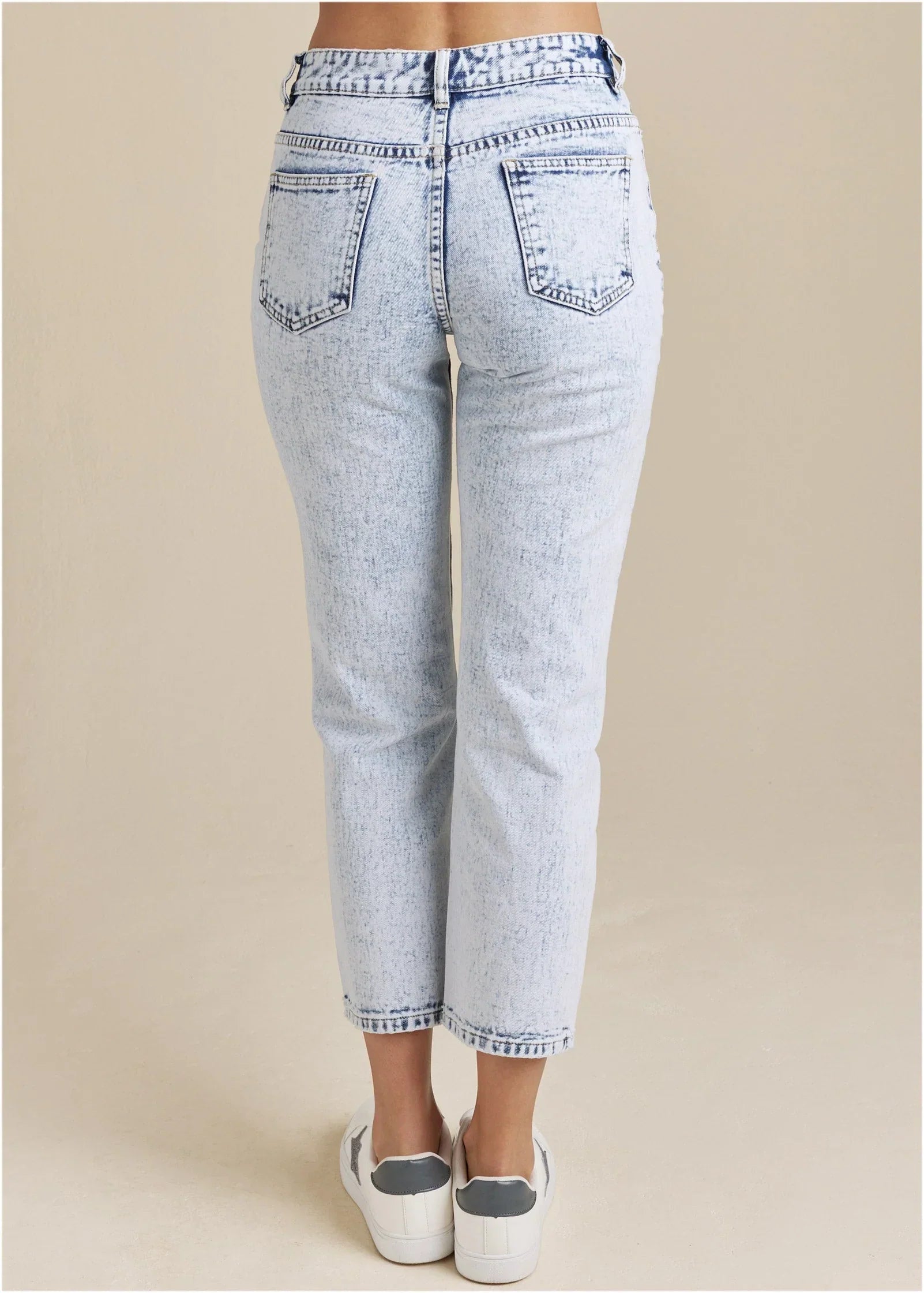 Stove Pipe Distressed Jeans Acid Wash