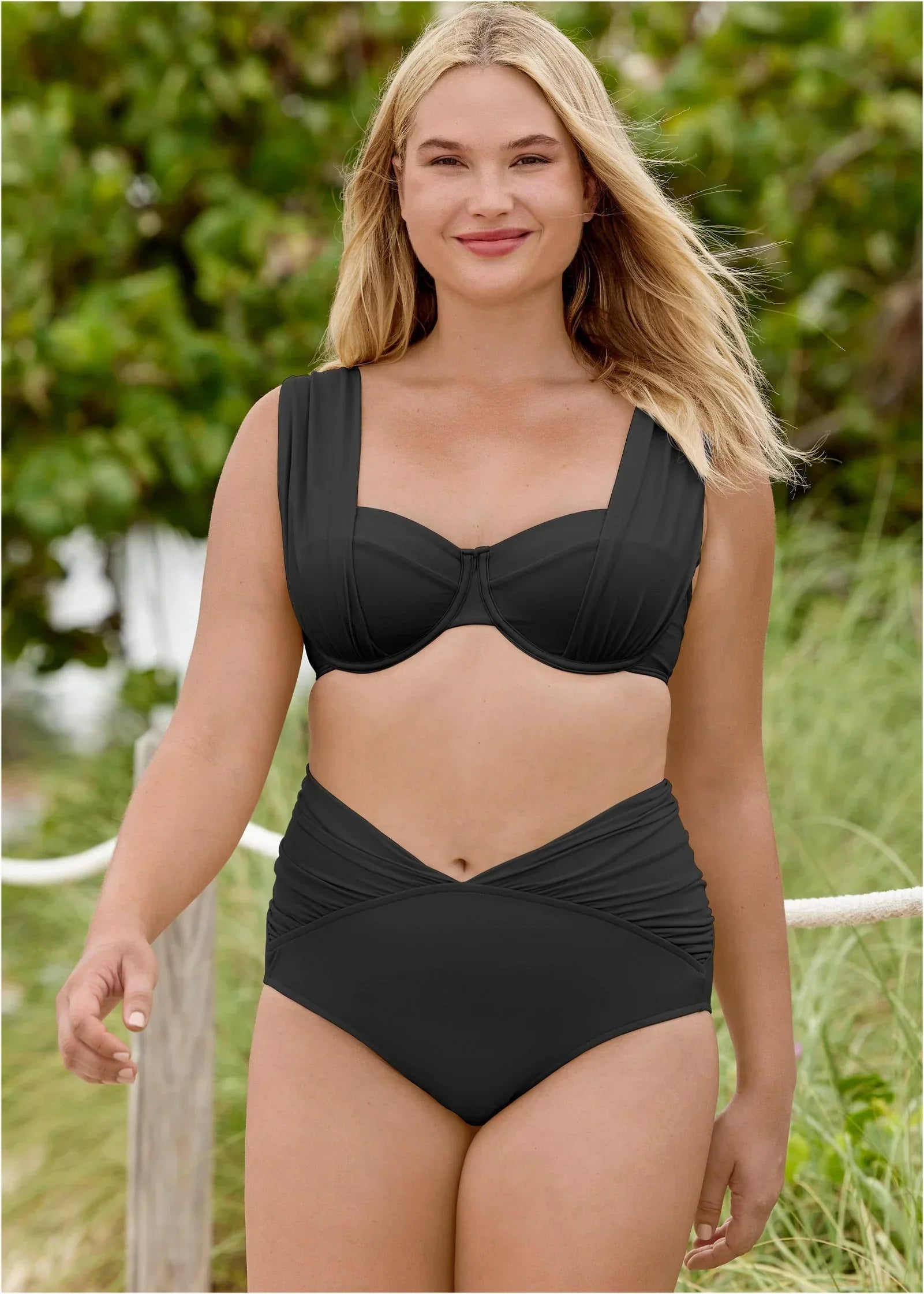 Audri Moderate Bottom Black Beauty
