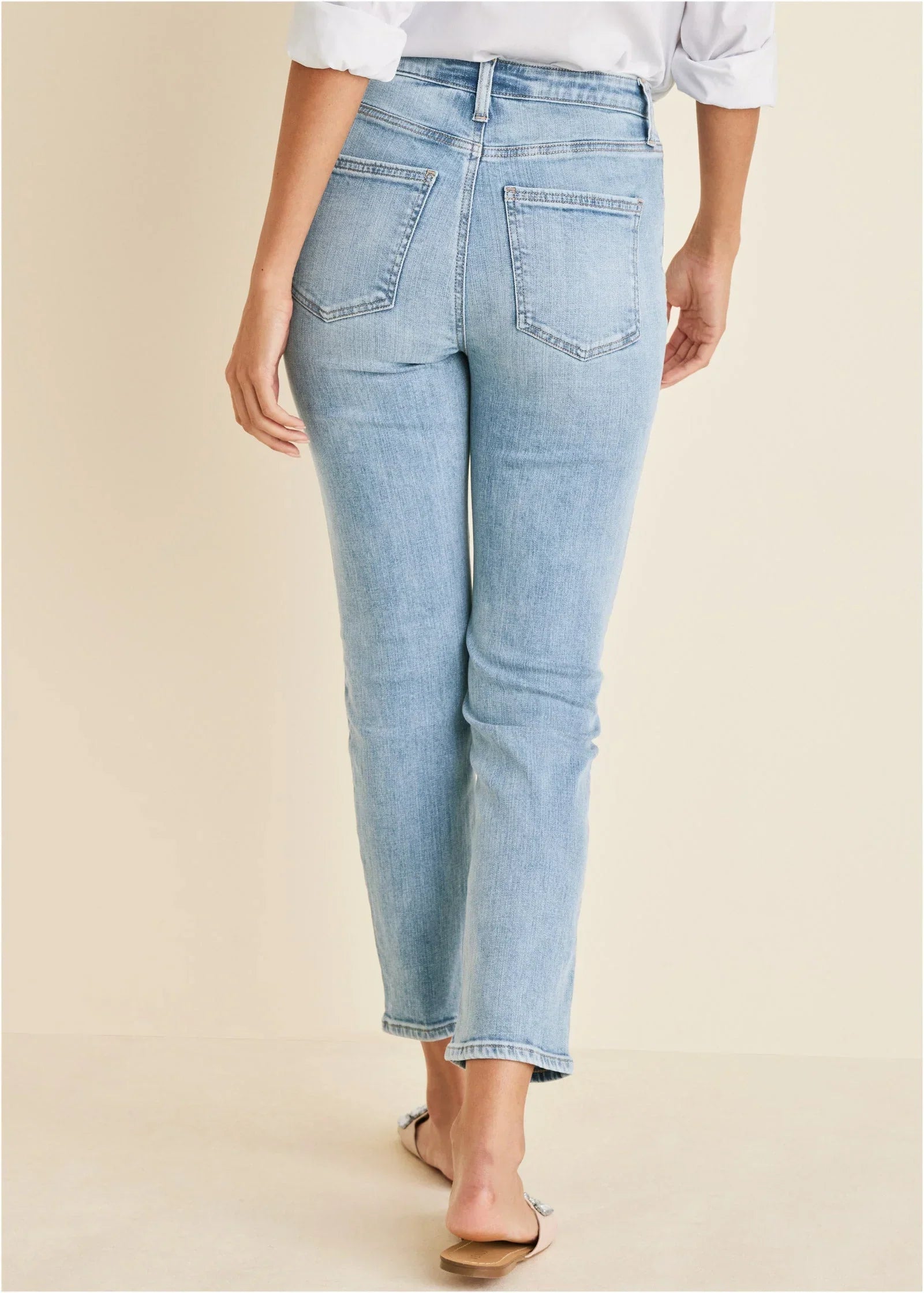 Audrey Straight Leg Jeans Light Wash