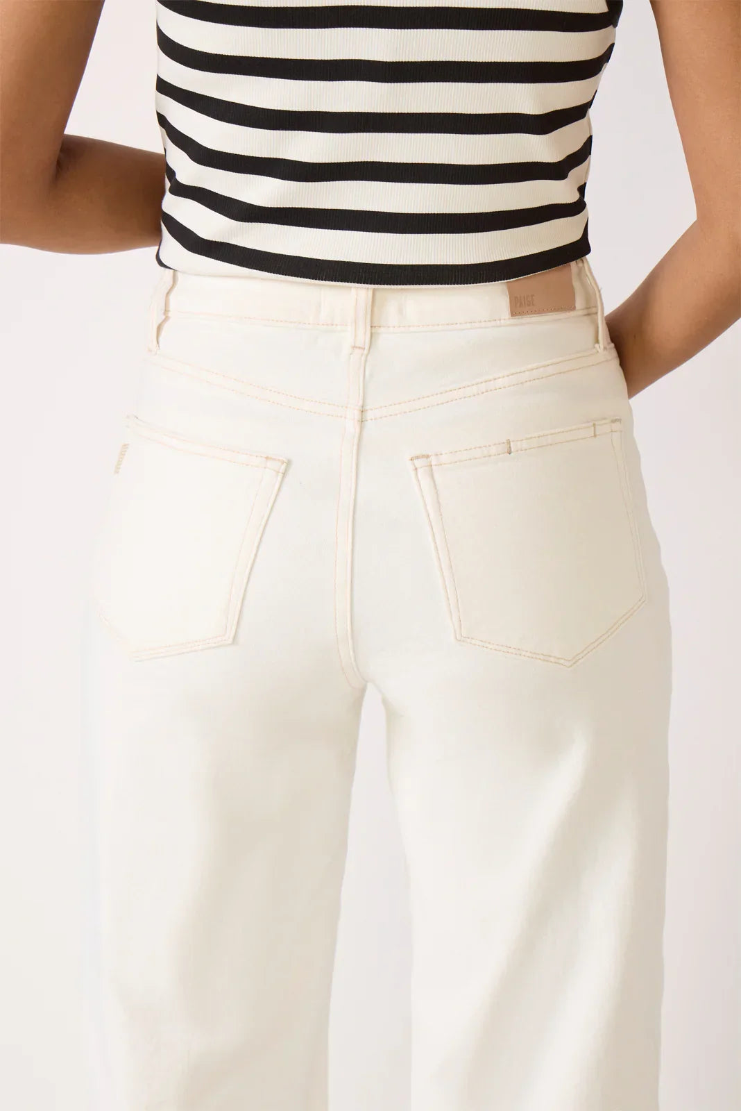 Anessa w Vintage Welt Pockets