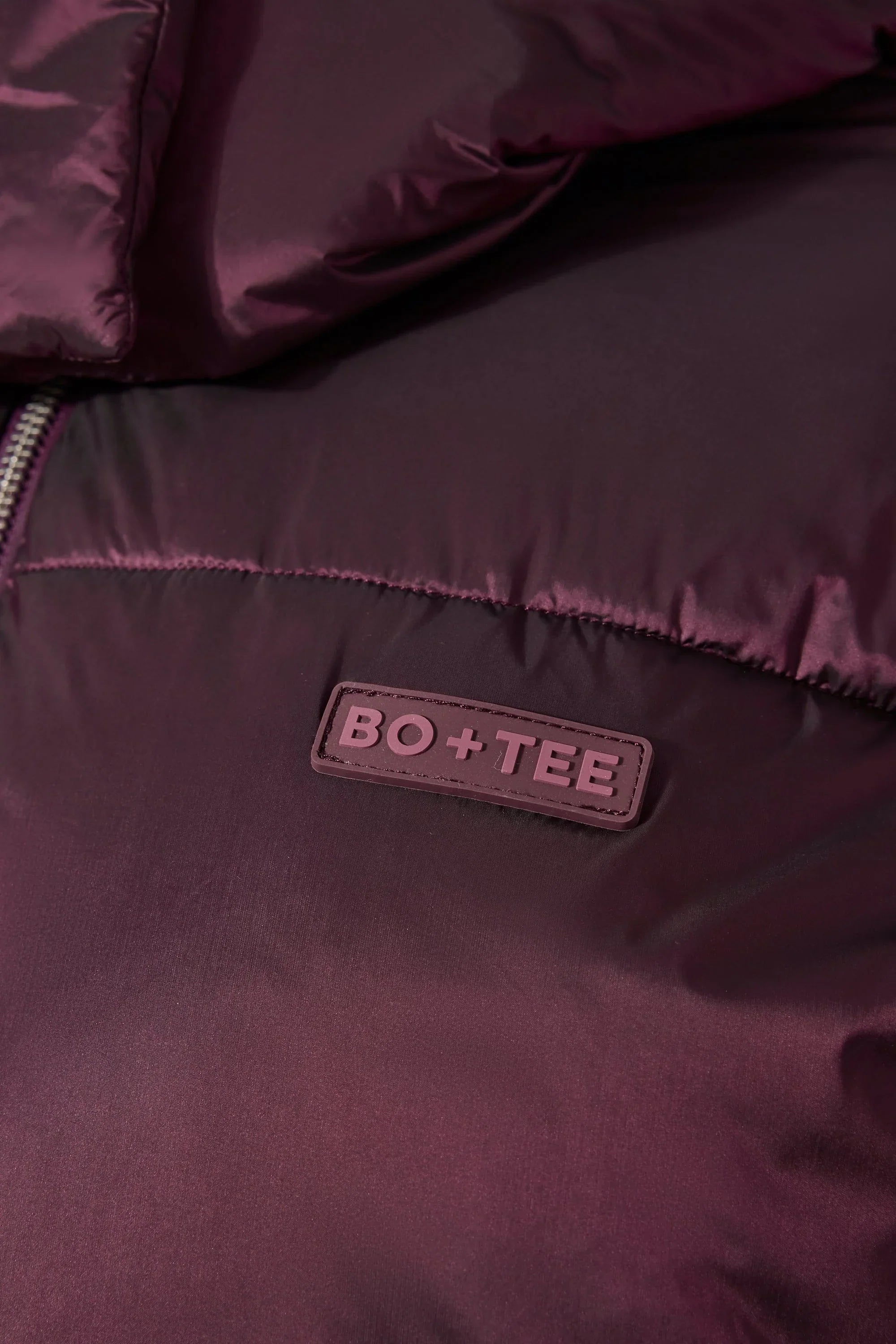 Waterproof Cropped Oversized Ski Jacket in Burgundy