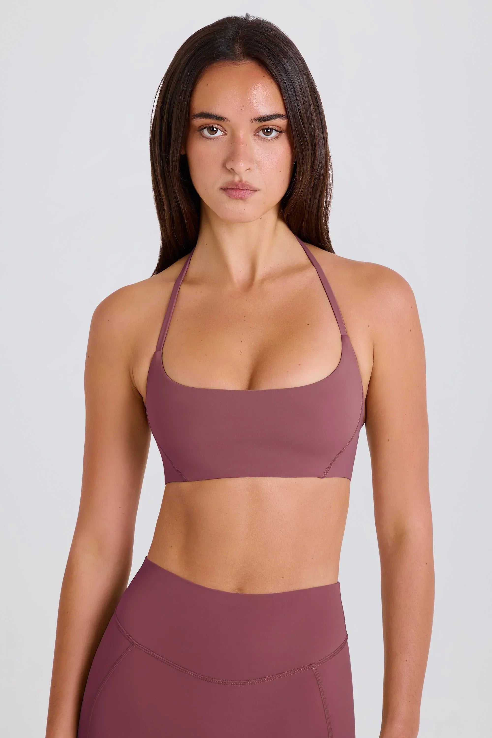Scoop Neck Halterneck Sports Bra in Acai