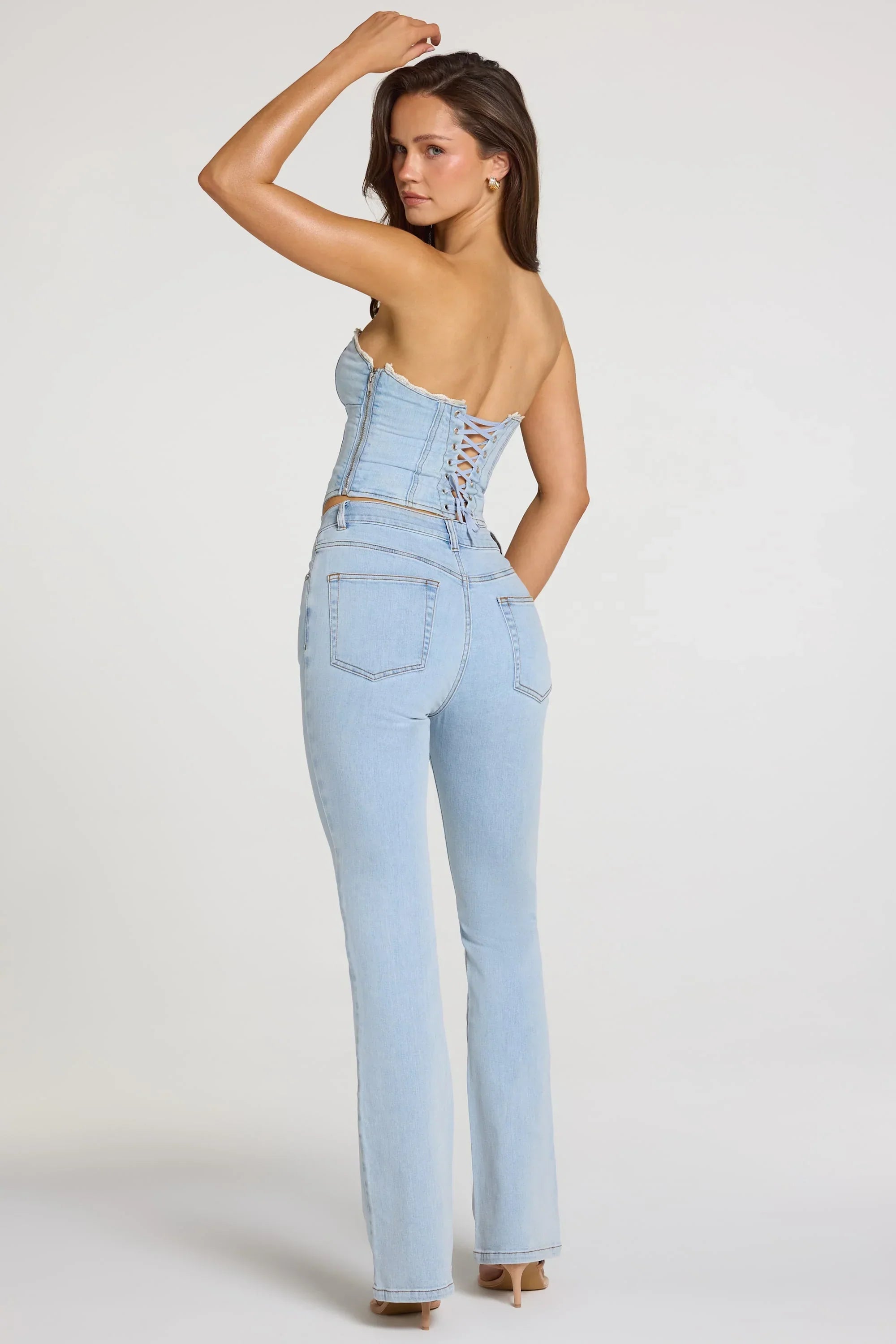 Mid Rise Bootcut Jeans in Light Denim