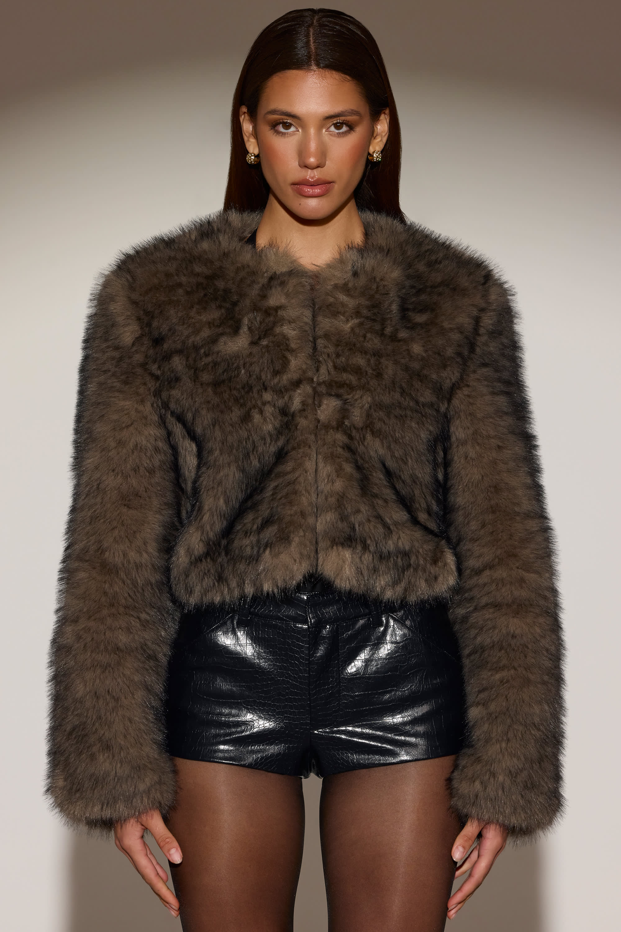 Cropped Faux Fur Jacket in Chocolate Brown