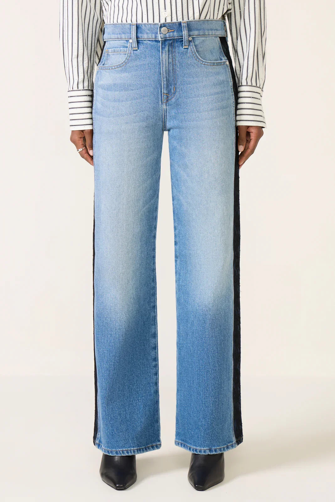Ever Straight w Lace Inset Jean