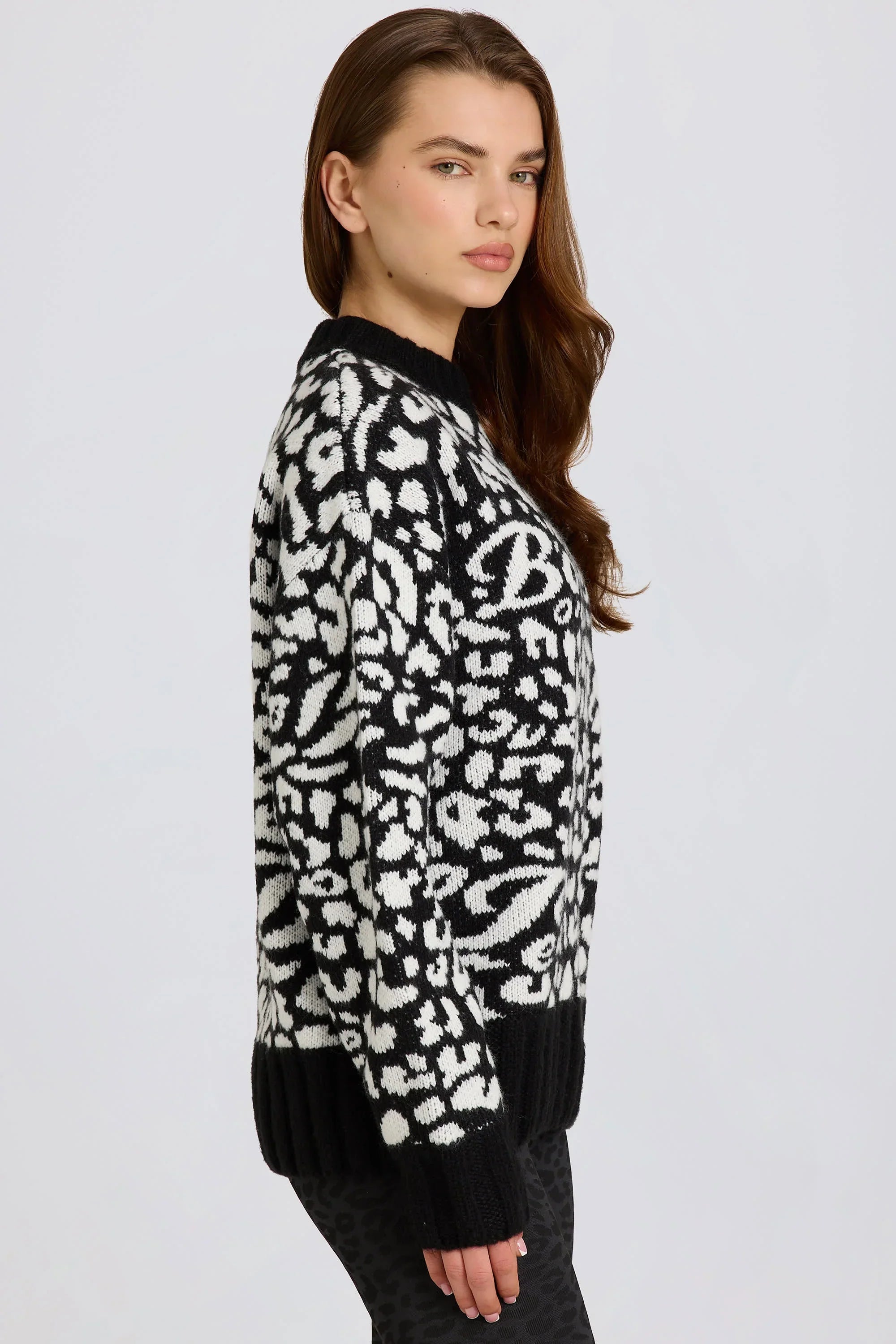 Jacquard Knit Oversized Jumper in Black
