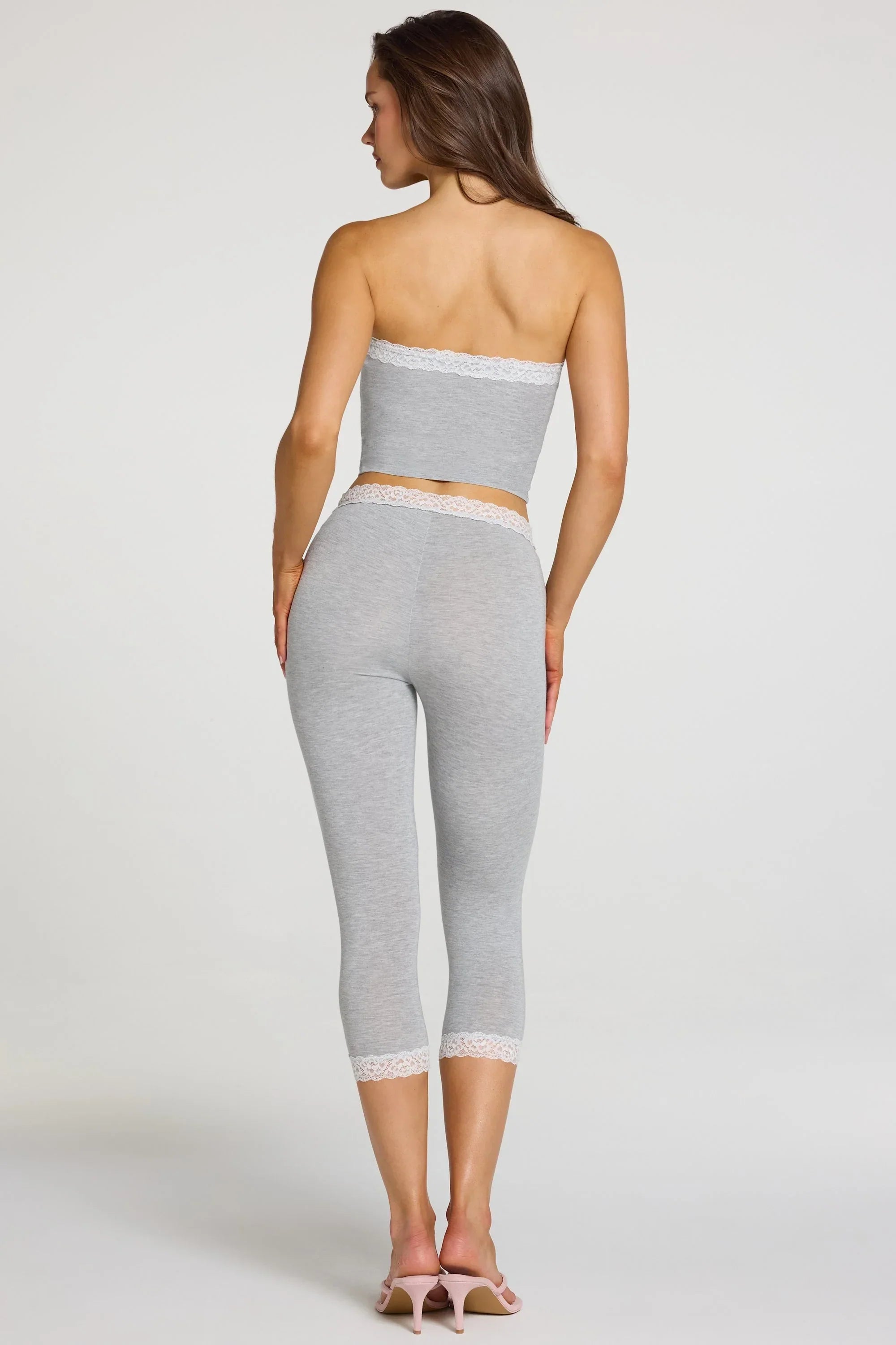 Modal Lace Trim Mid Rise Capri Leggings in Grey Marl