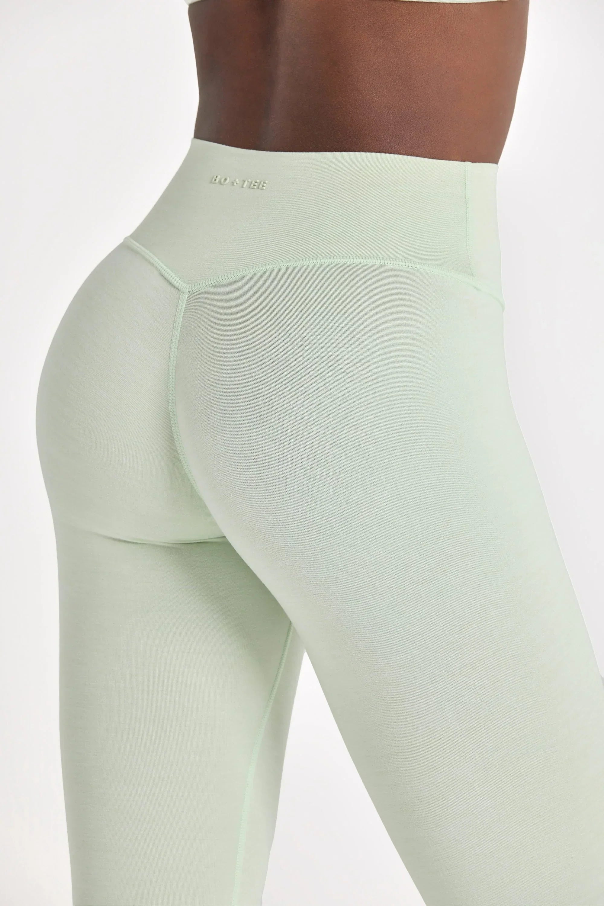 Soft Active Leggings in Pistachio