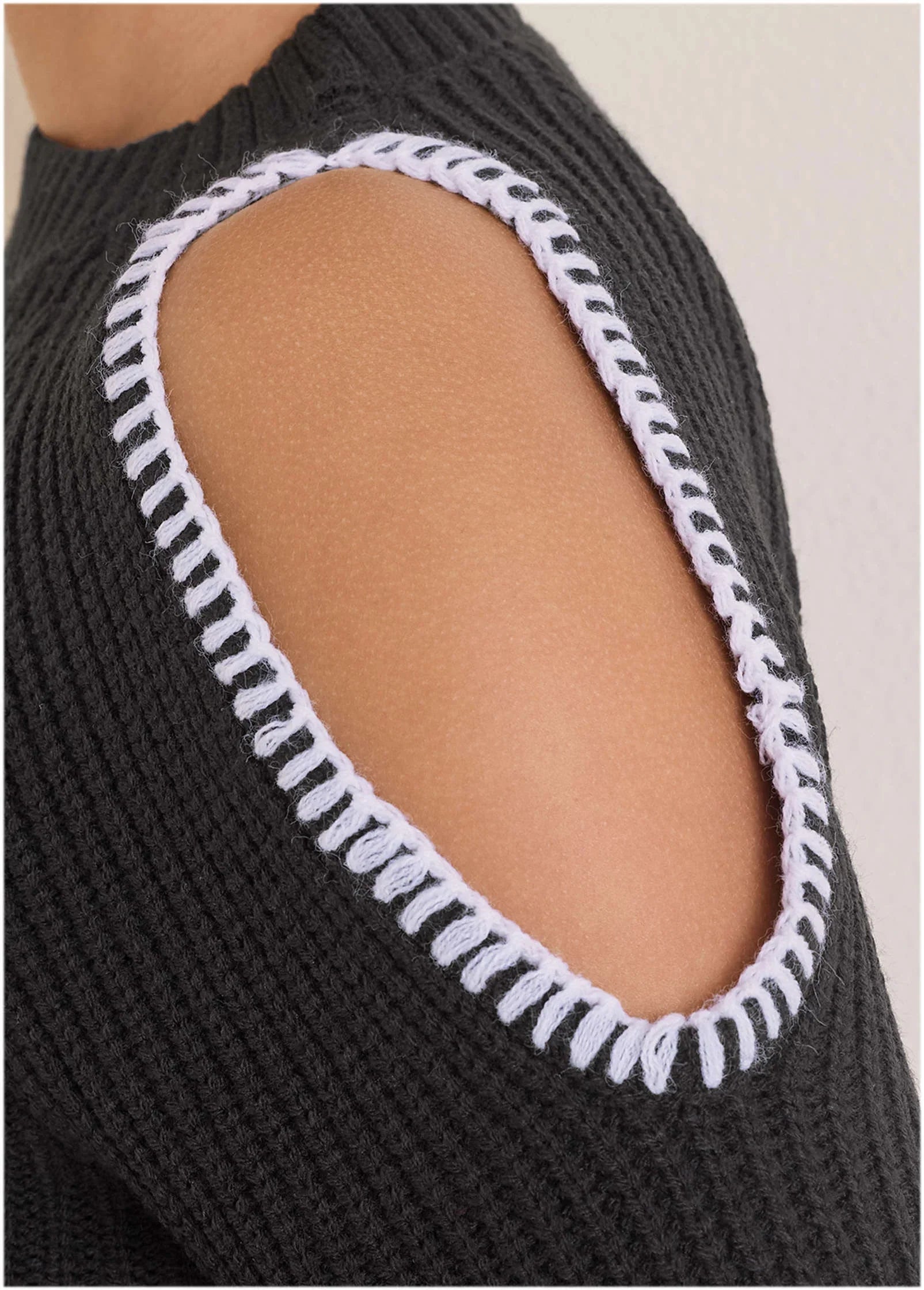 Cold Shoulder Sweater Jet Black