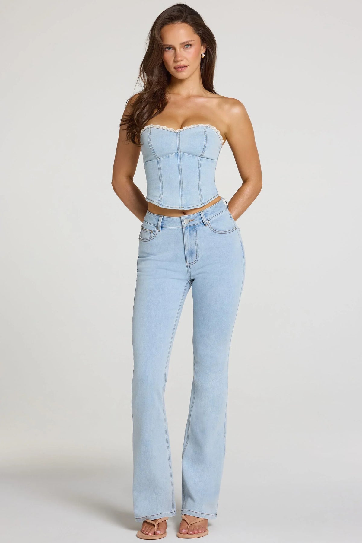 Mid Rise Bootcut Jeans in Light Denim