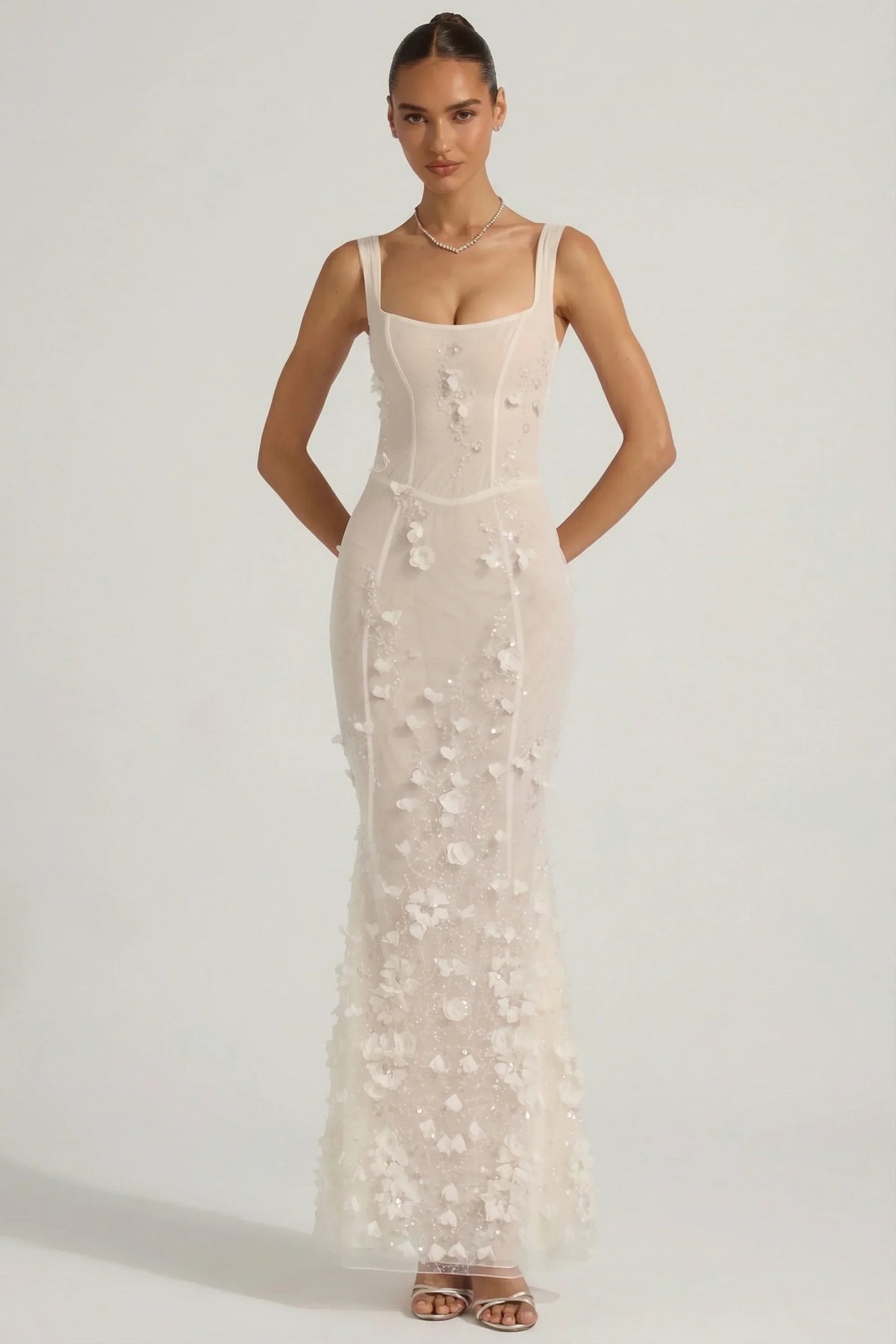 Embellished Appliqué Soft Scoop Corset Gown in White