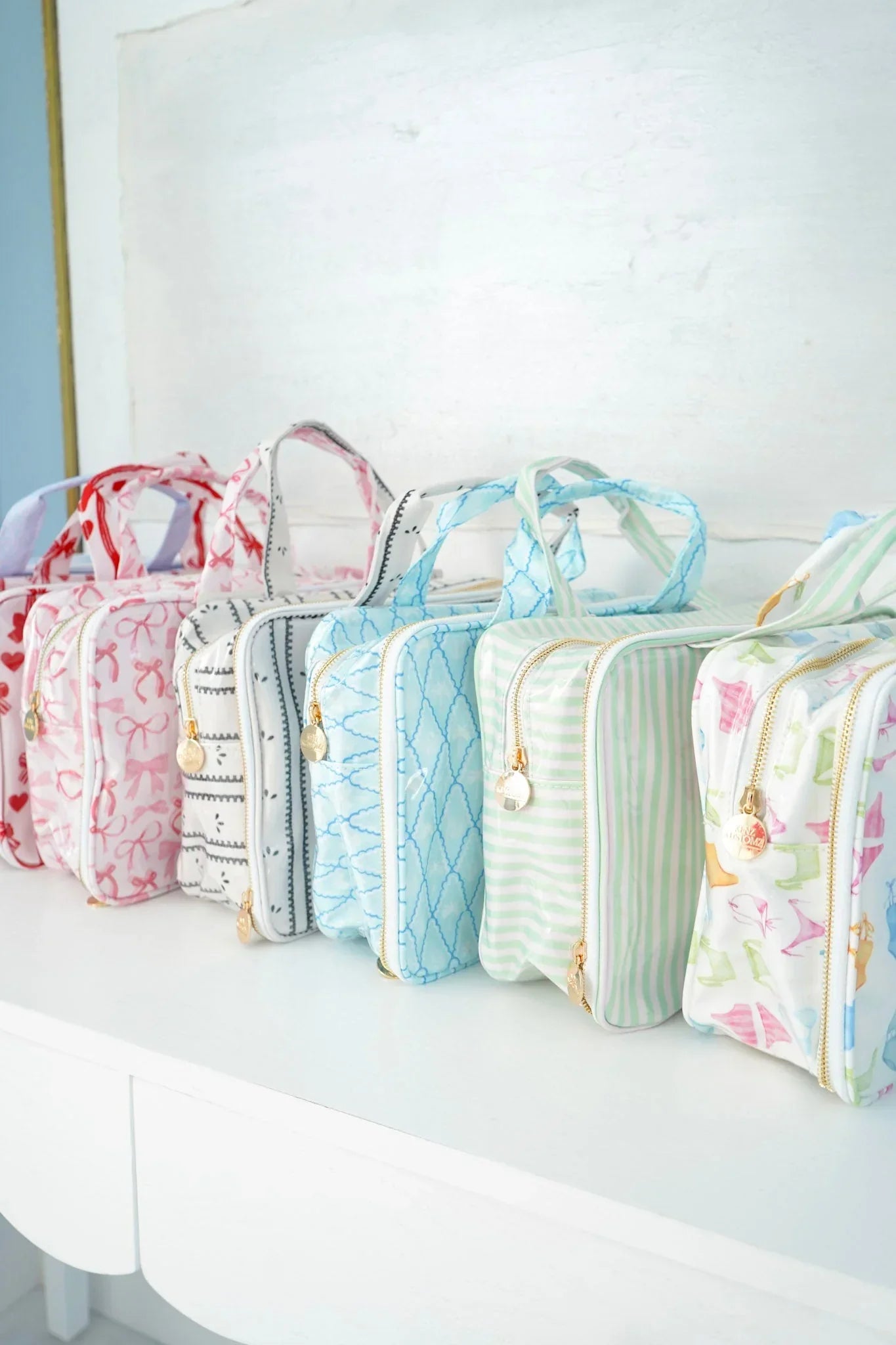 KenzKustomz Clear Coat Toiletry Case