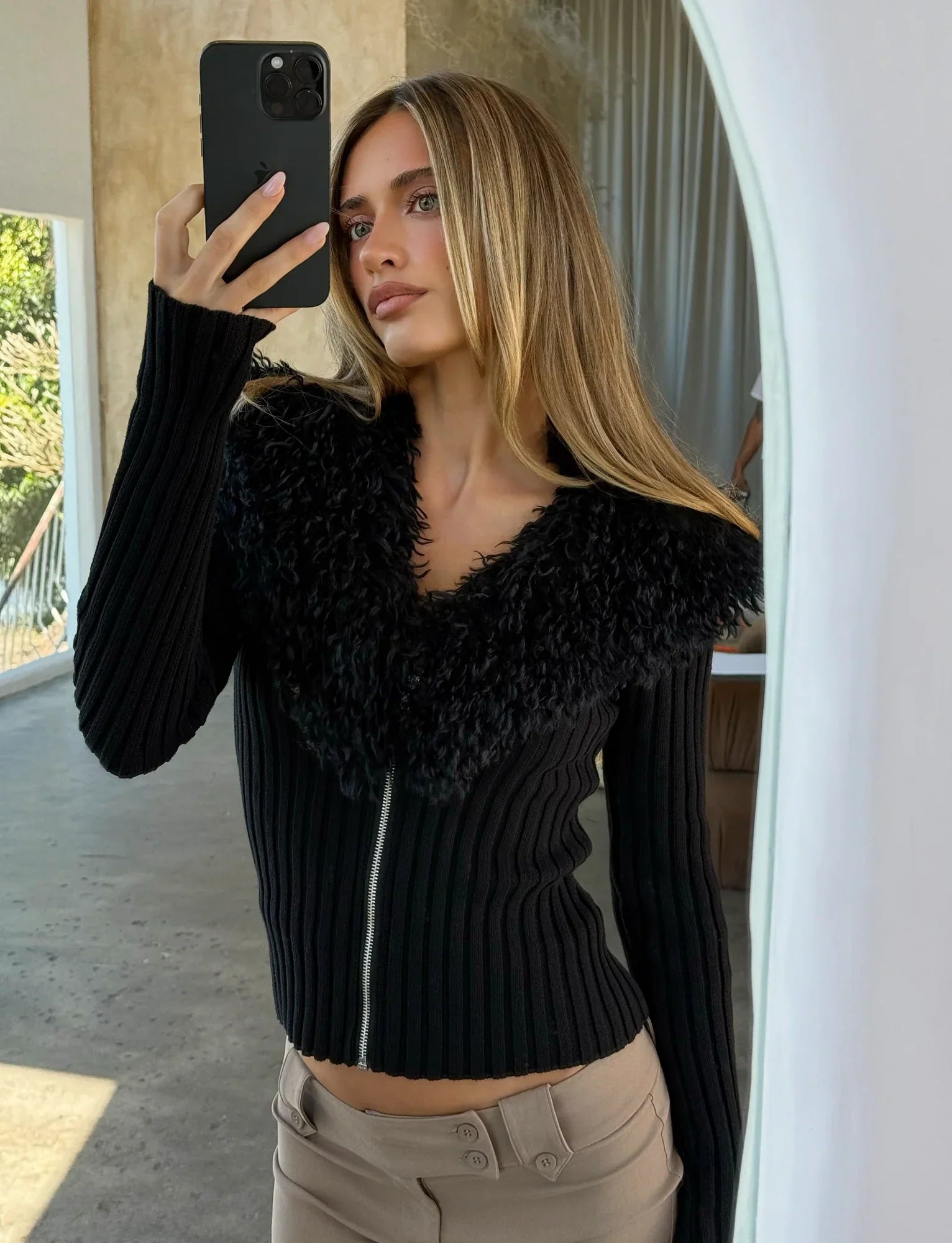 BRISA JUMPER BLACK
