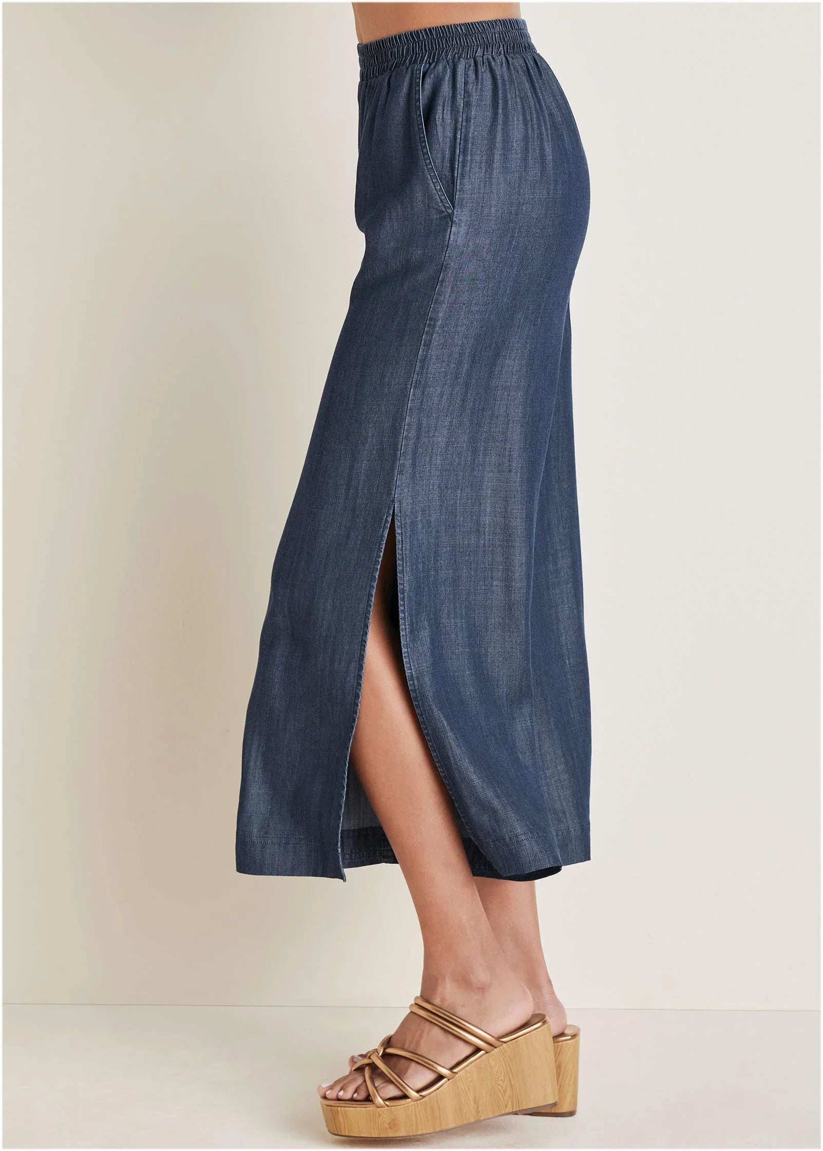 Chambray Cropped Pants Dark Wash