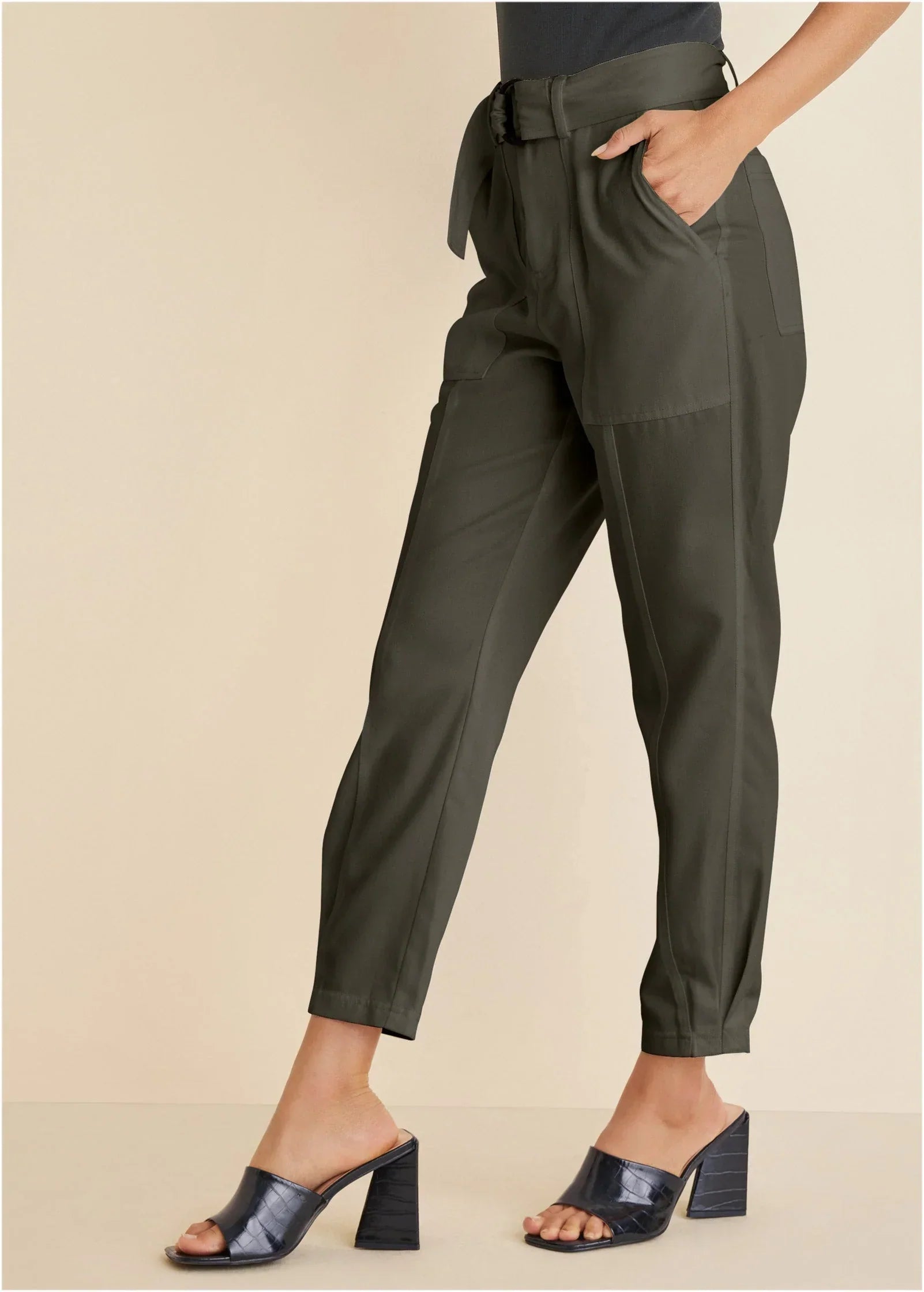 Relaxed Twill Straight Pant Olive