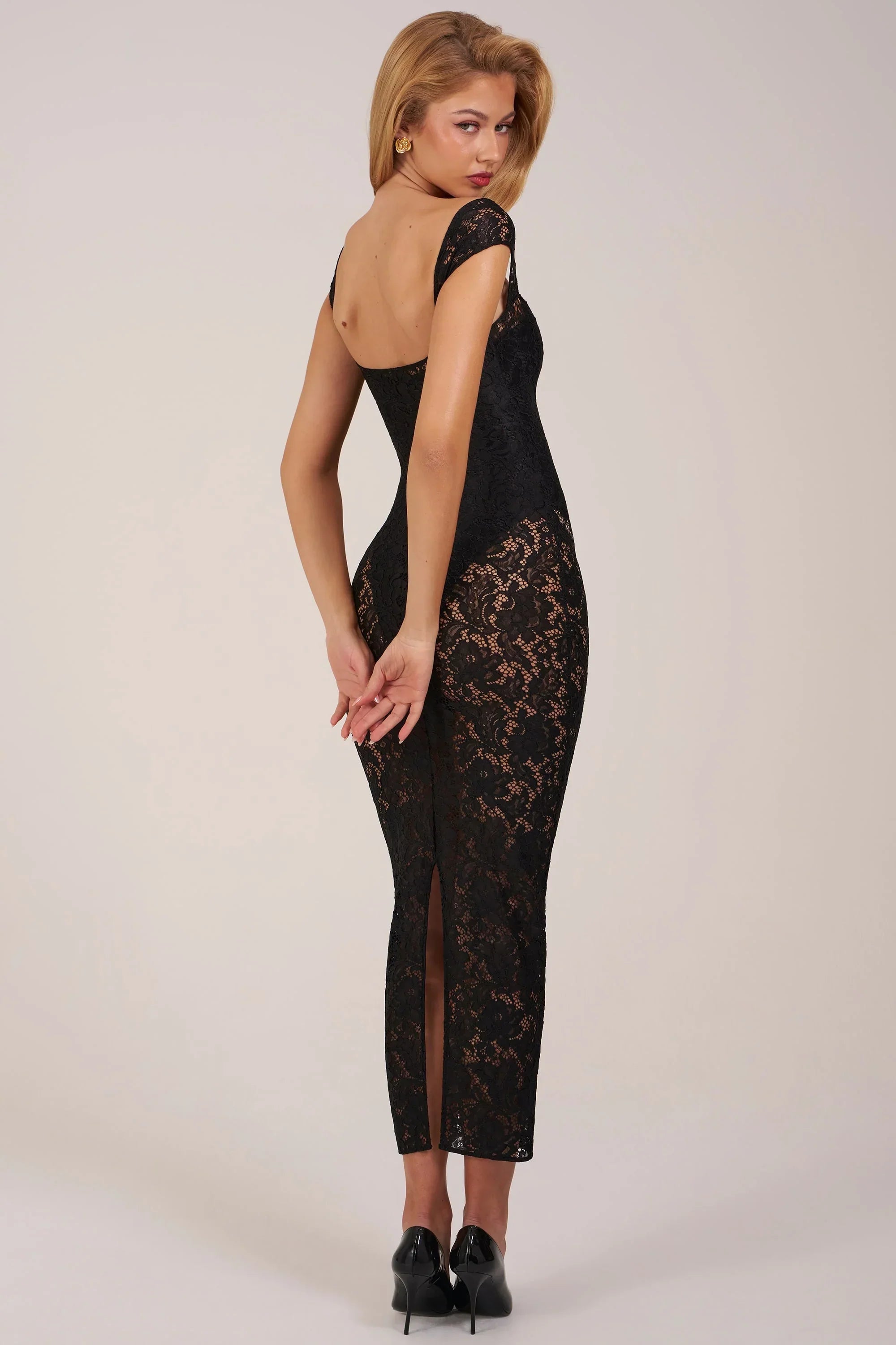 Sweetheart Neck Maxi Dress in Black