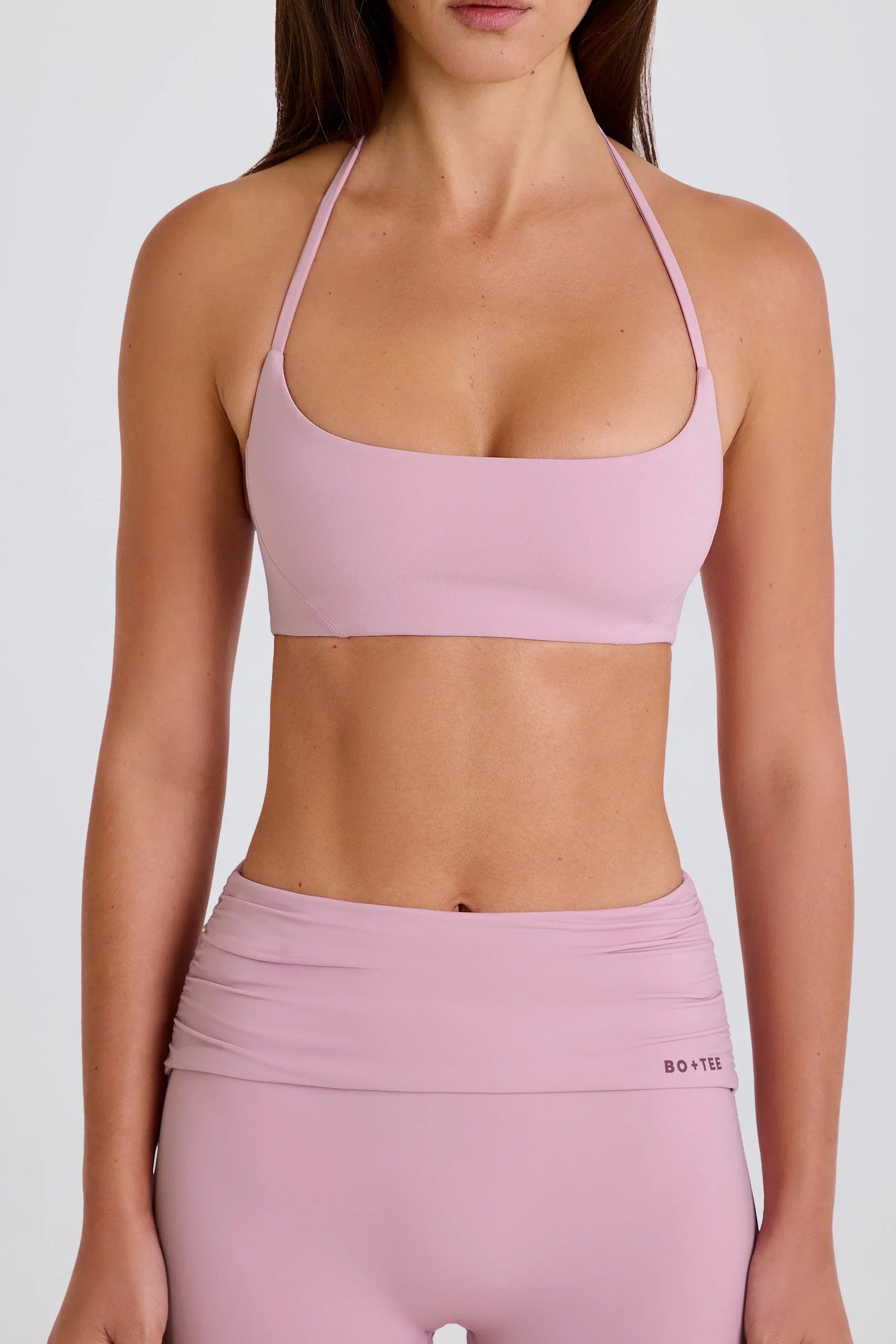 Scoop Neck Halterneck Sports Bra in Mauve