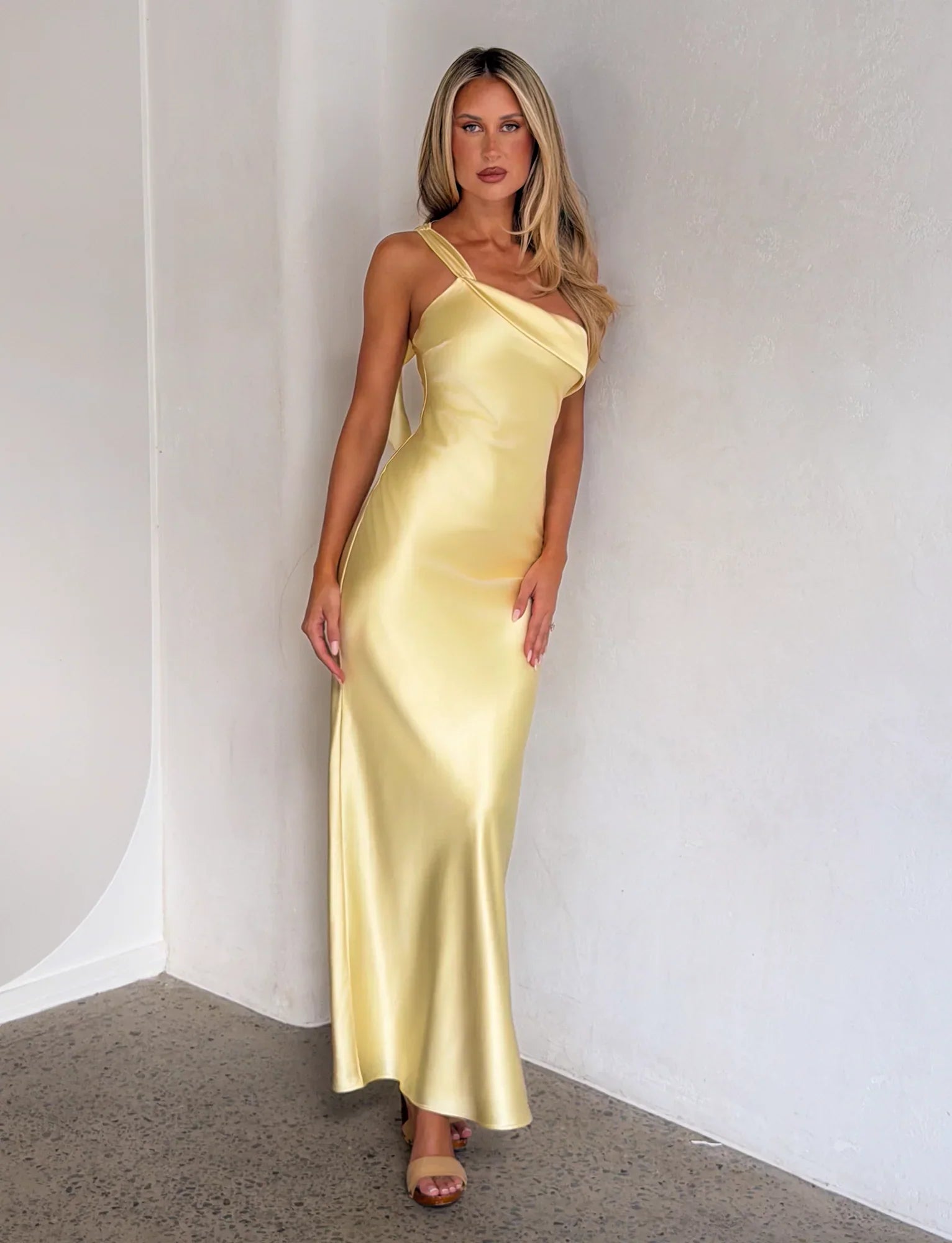 RAINEY MAXI DRESS BUTTER YELLOW