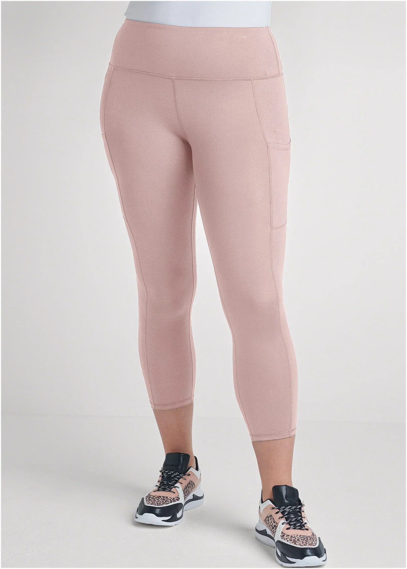 Pocket Capri Leggings Tan