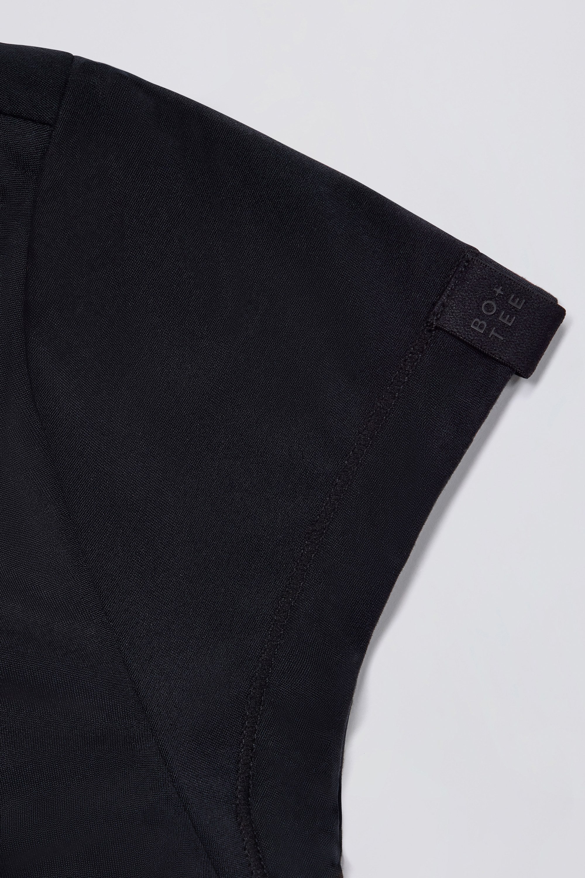 Cut Out Longline T Shirt in Black