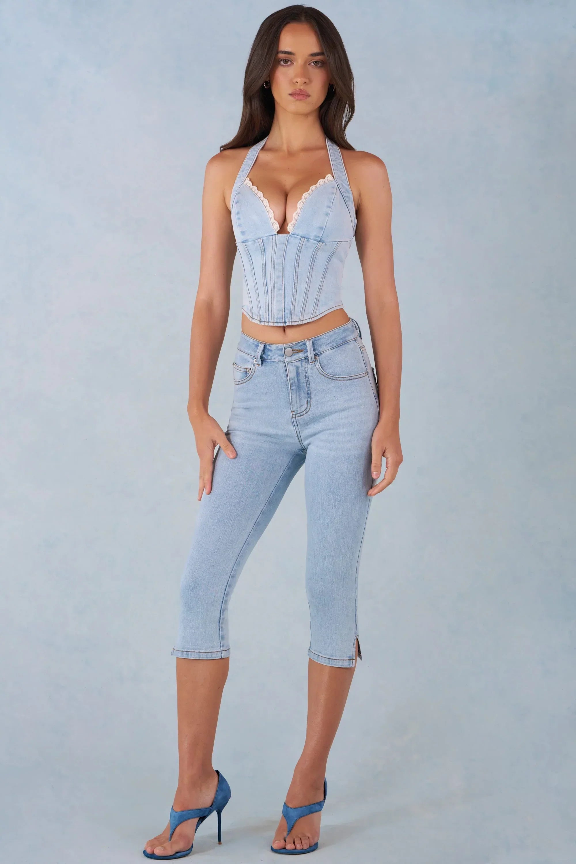Mid Rise Denim Capri Jeans in Light Denim