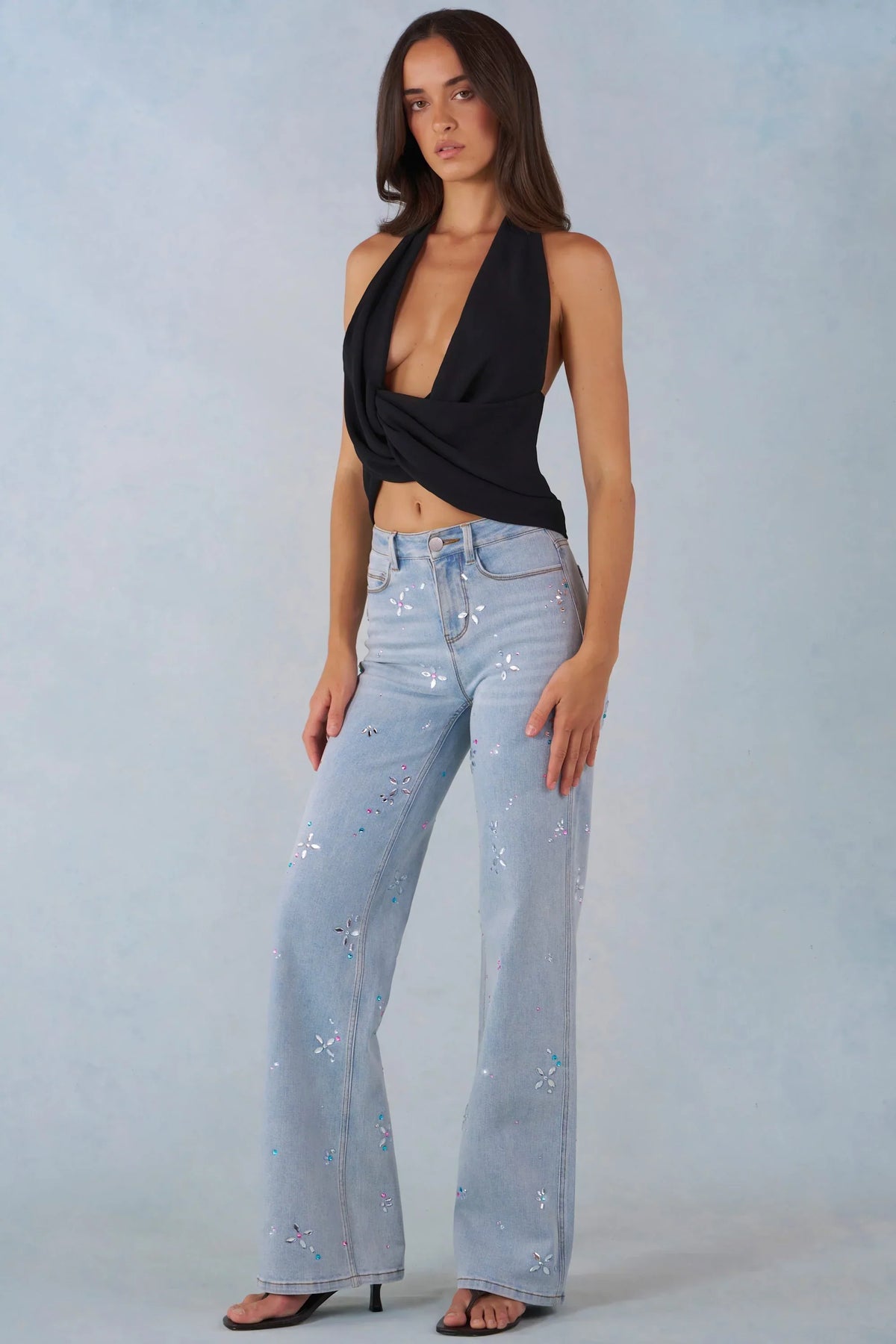 Mid Rise Straight Leg Jeans in Light Denim