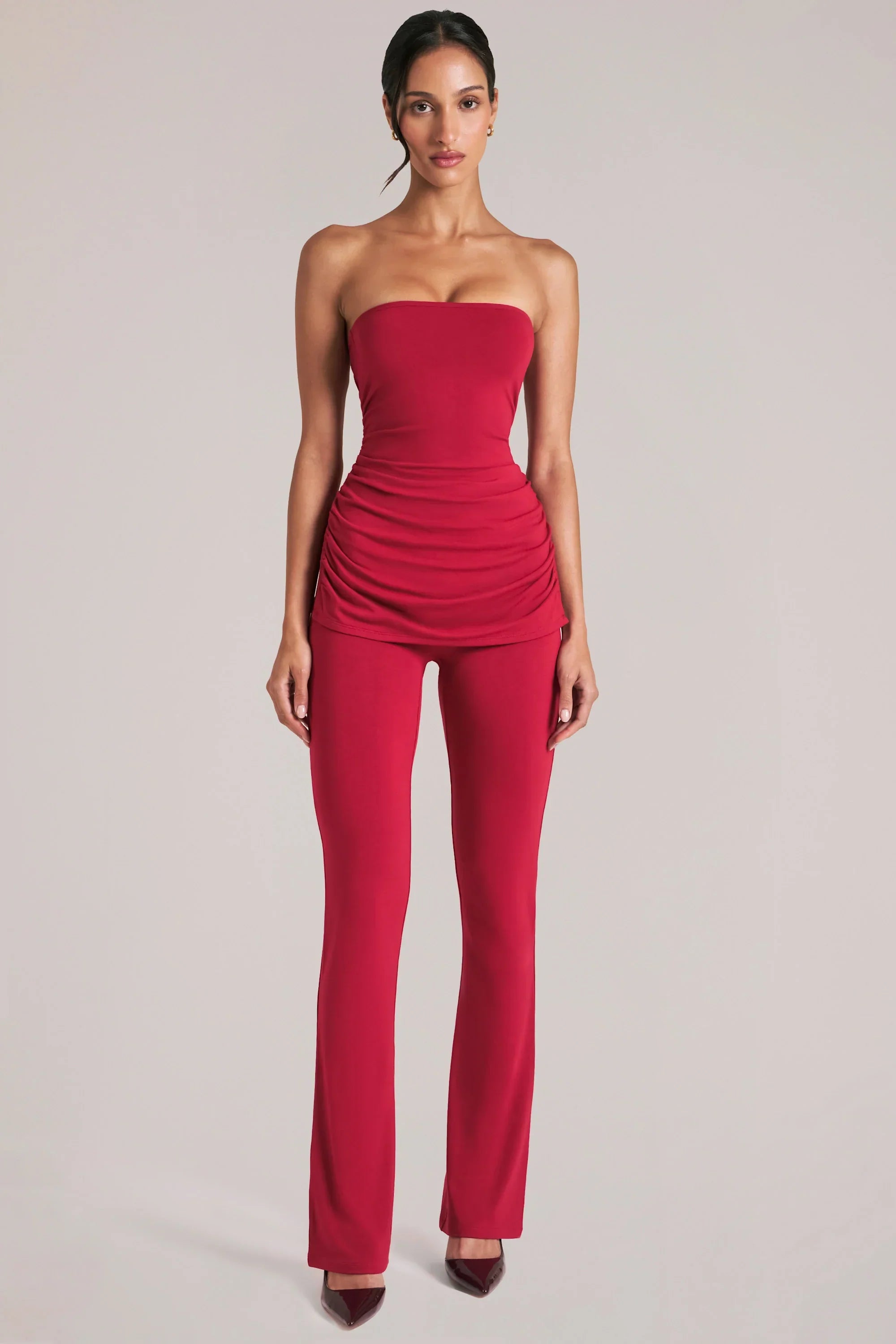 Mid Rise Fitted Trousers in Cherry Red