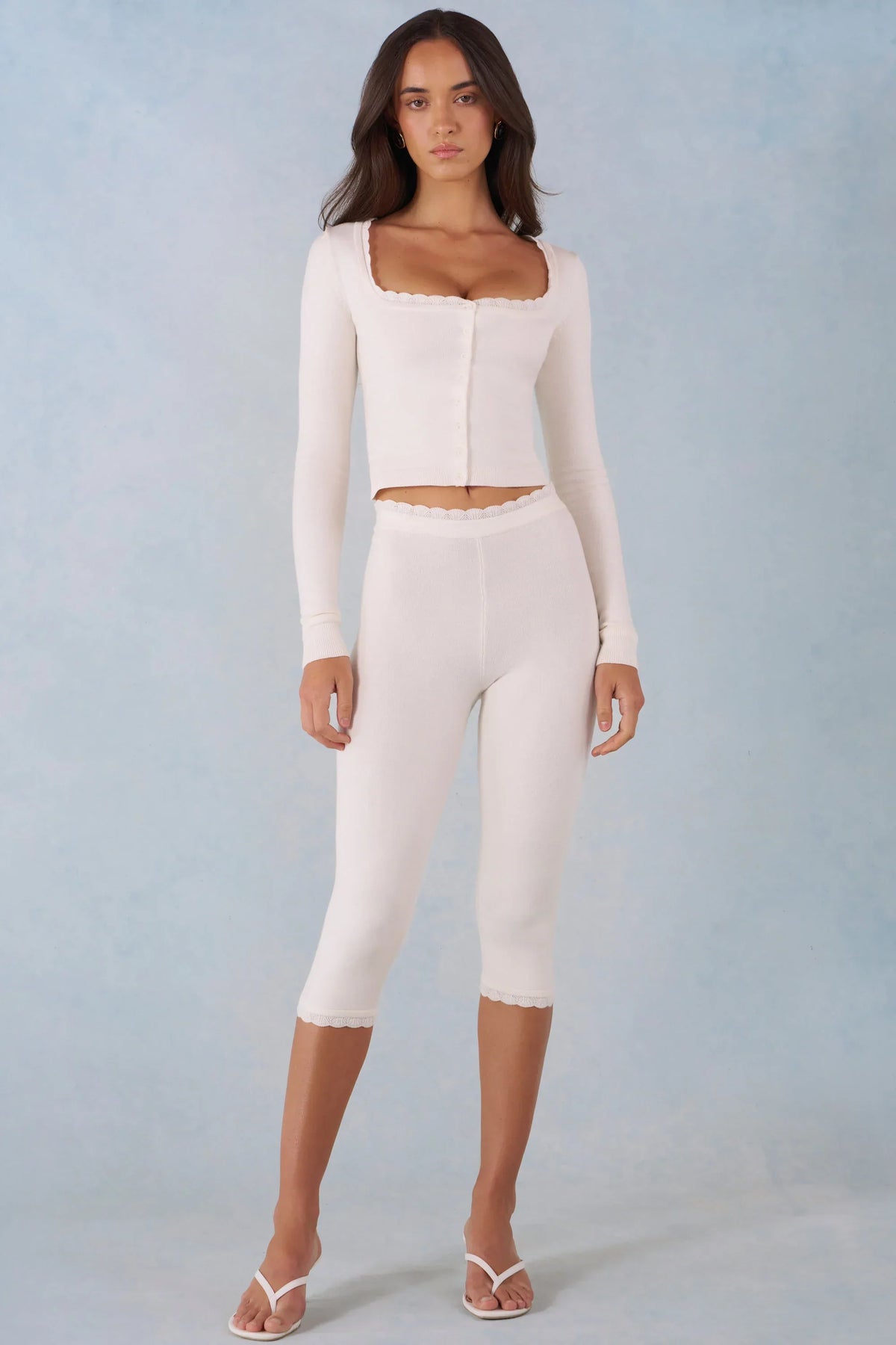Knit Mid Rise Capri Trousers in Ivory
