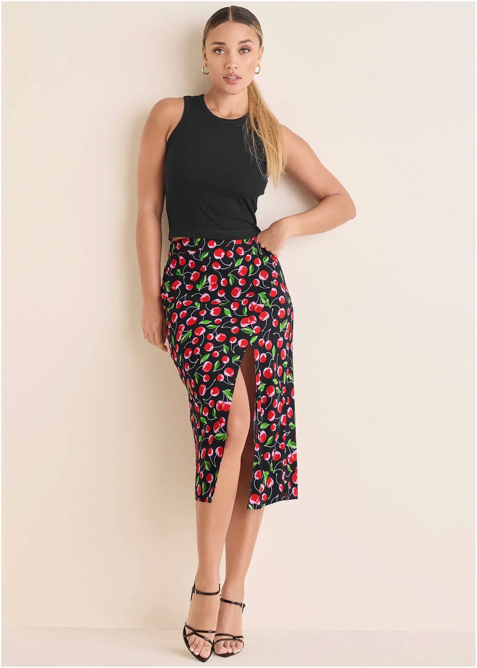 Front Slit Skirt Very Cherry