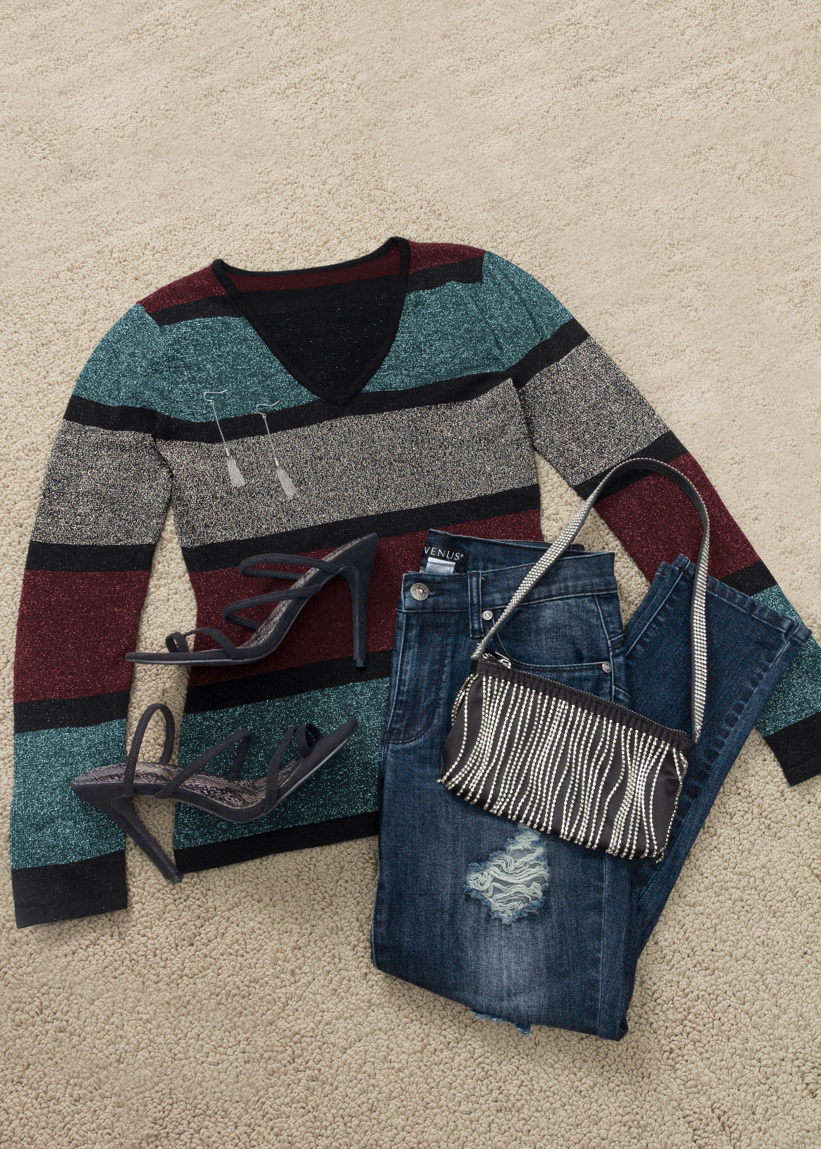 Ripped Skinny Jeans Dark Wash