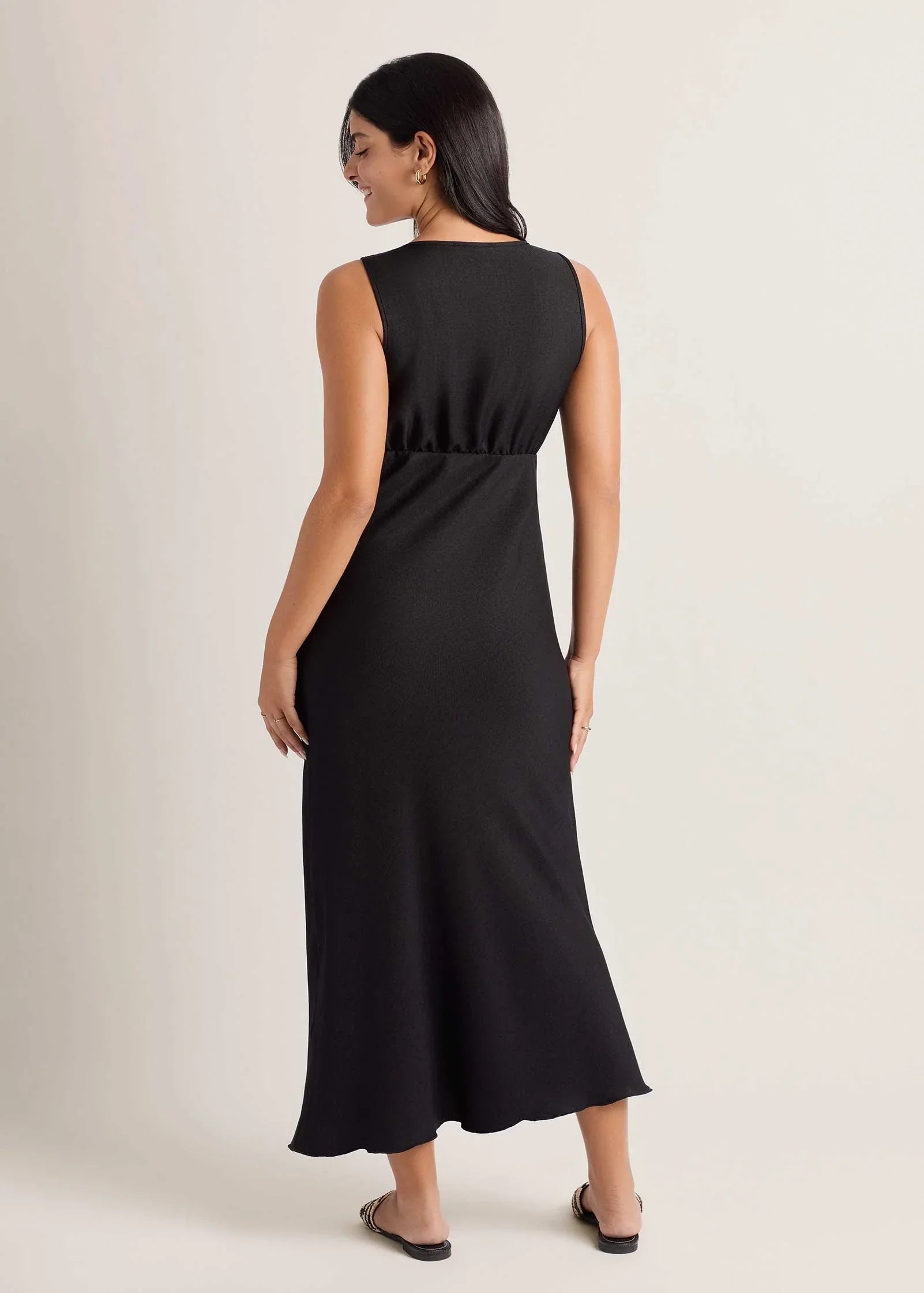 Solid Ruffle Trim Dress Jet Black
