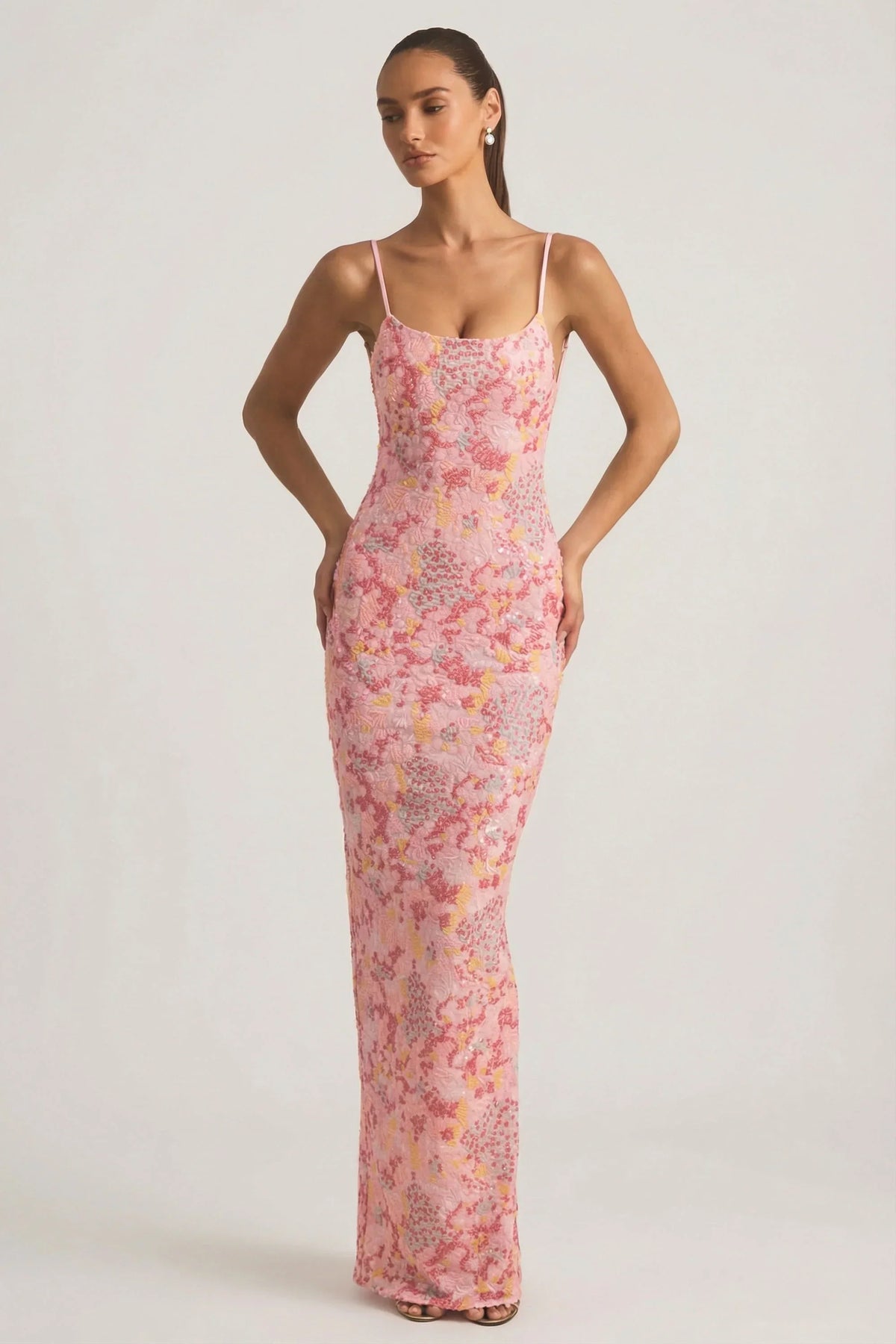 Embellished Scoop Neck Backless Maxi Dress in Pink
