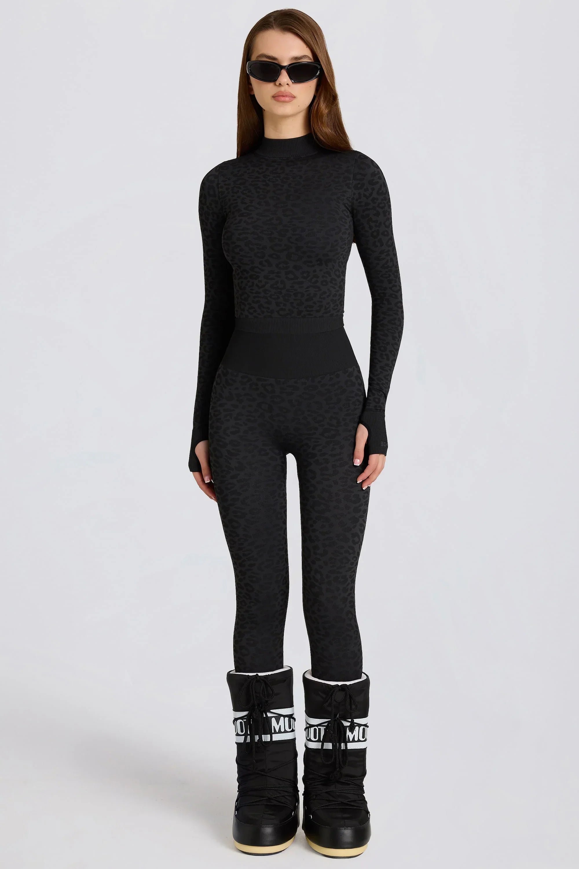 Thermal Base Layer Leggings in Black Leopard