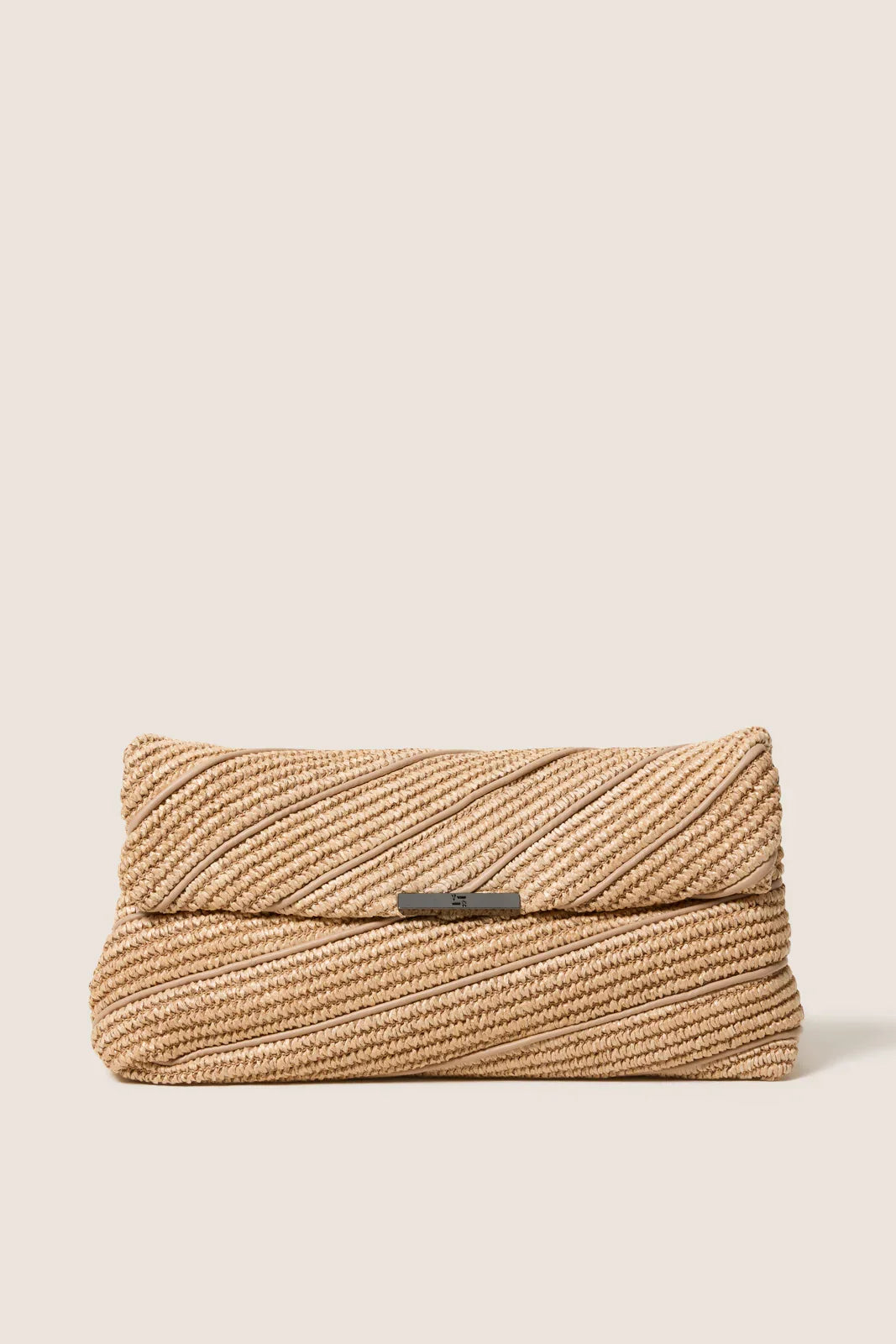 Embrace Clutch