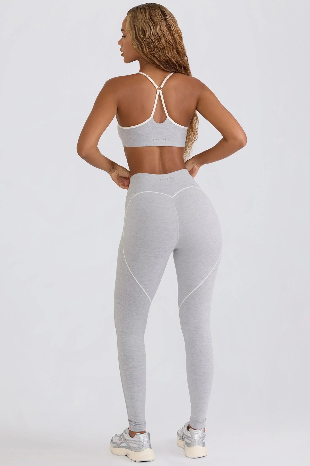 Soft Active Mid Rise Leggings in Grey