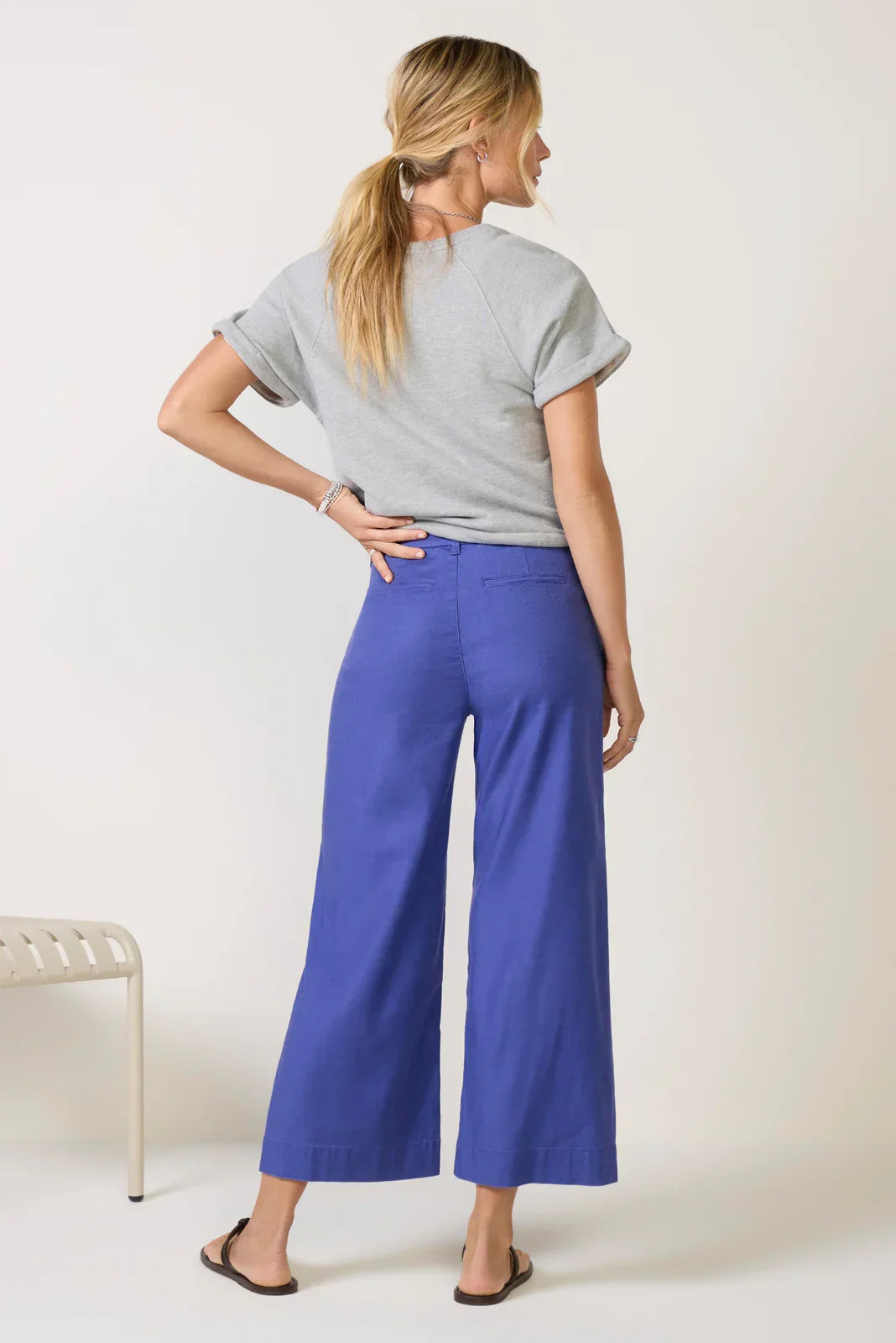 Joelle Stretch Linen Crop